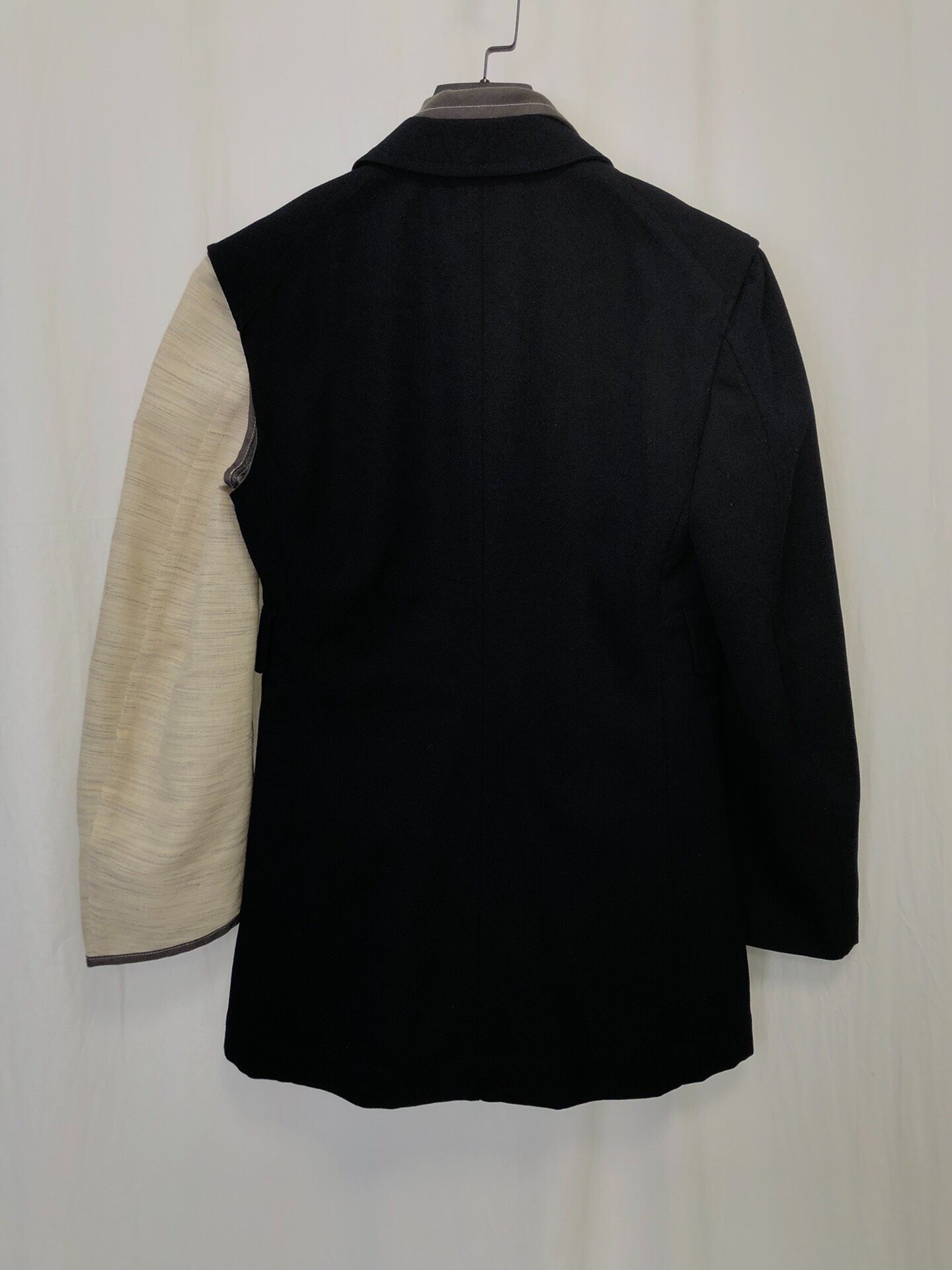 Comme des Garcons 98aw Deconstructed Coat — detail