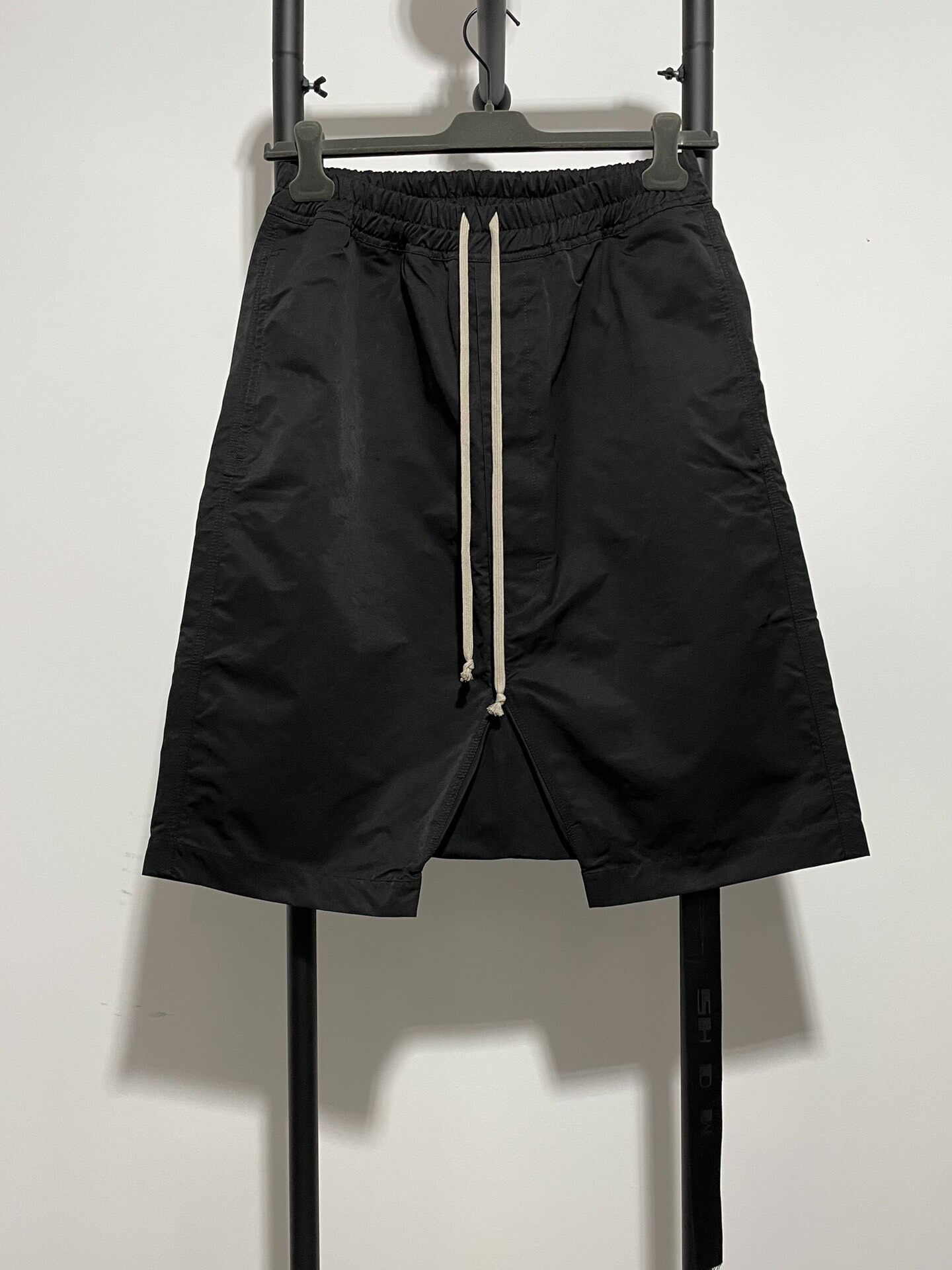 Rick Owens Black M Size Shorts