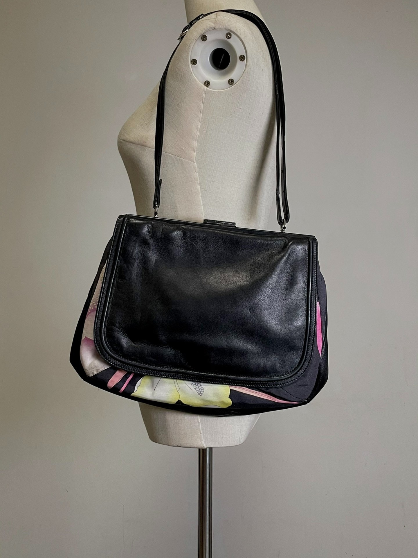 Dries Van Noten Floral Clasp Bag