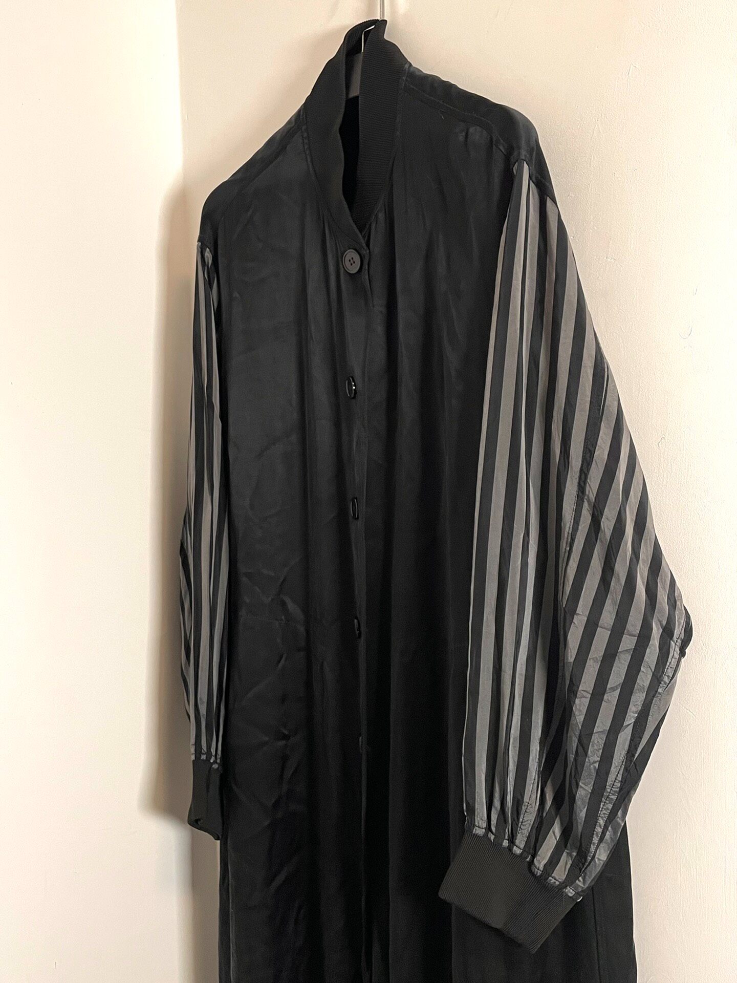 Maison Margiela 18SS Black Trench Coat — detail