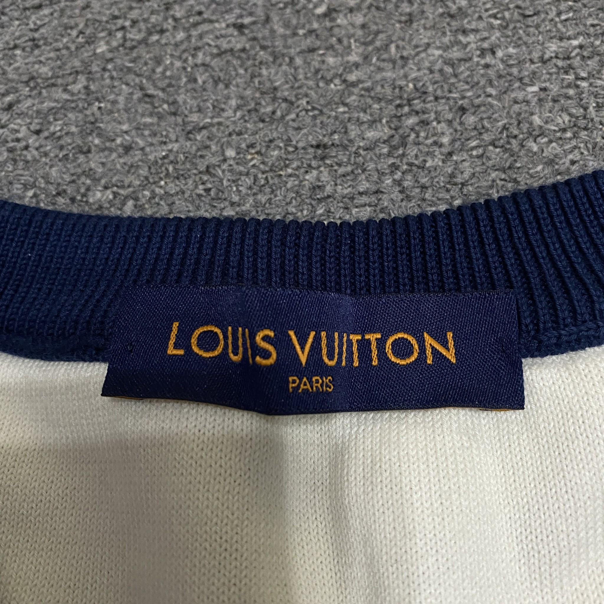 Louis Vuitton Gradient Monogram Sweatshirt — label