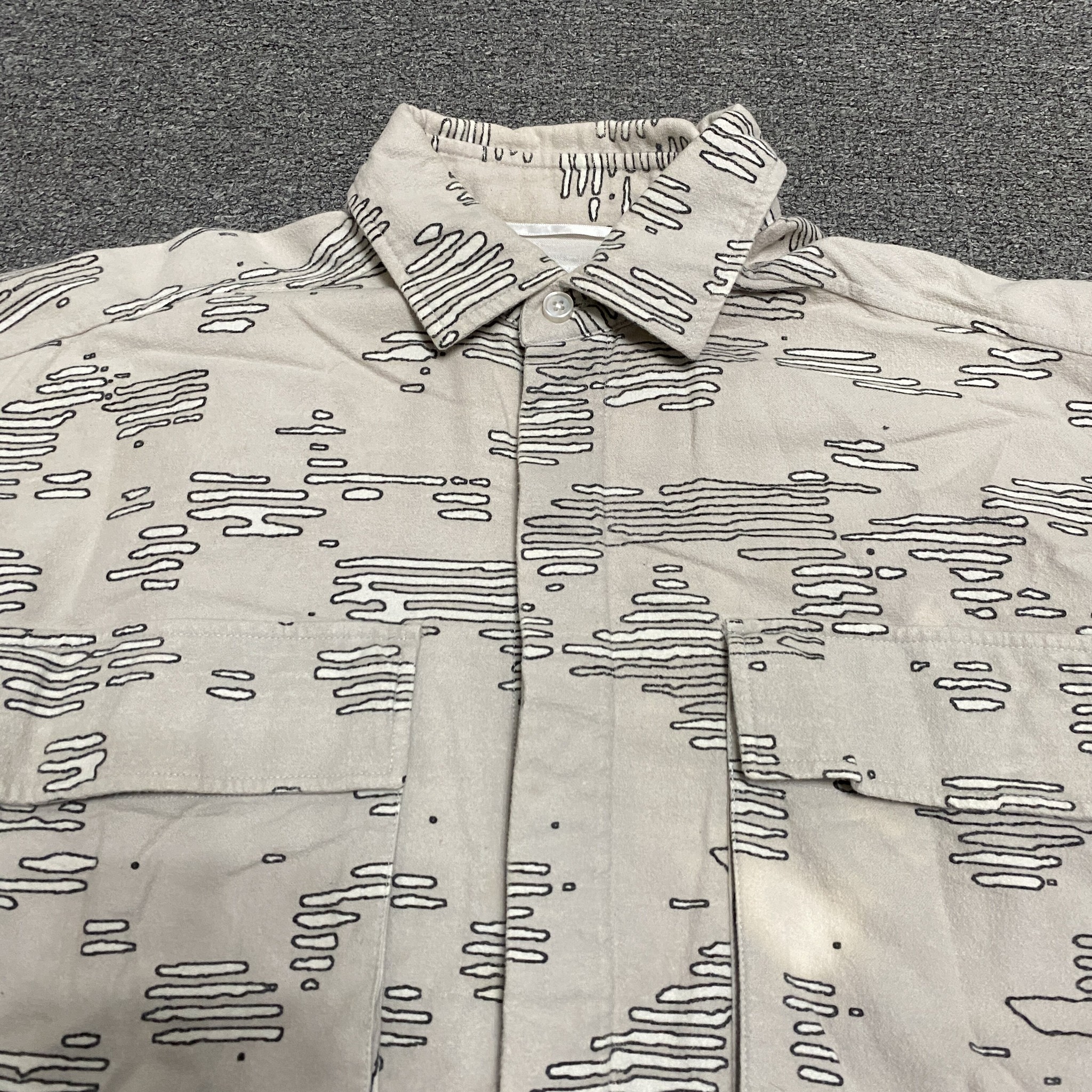 CAVEMPT Noise Flannel Shirt Jacket — detail