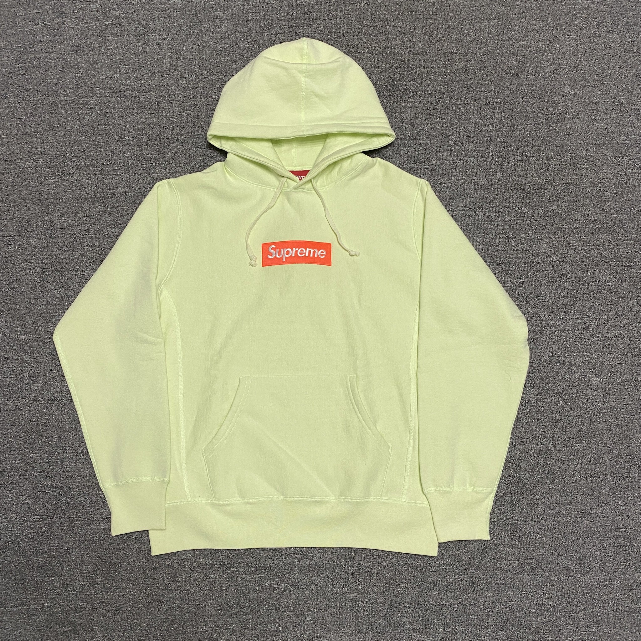 Supreme 17FW BOGO Lime Green Hoodie