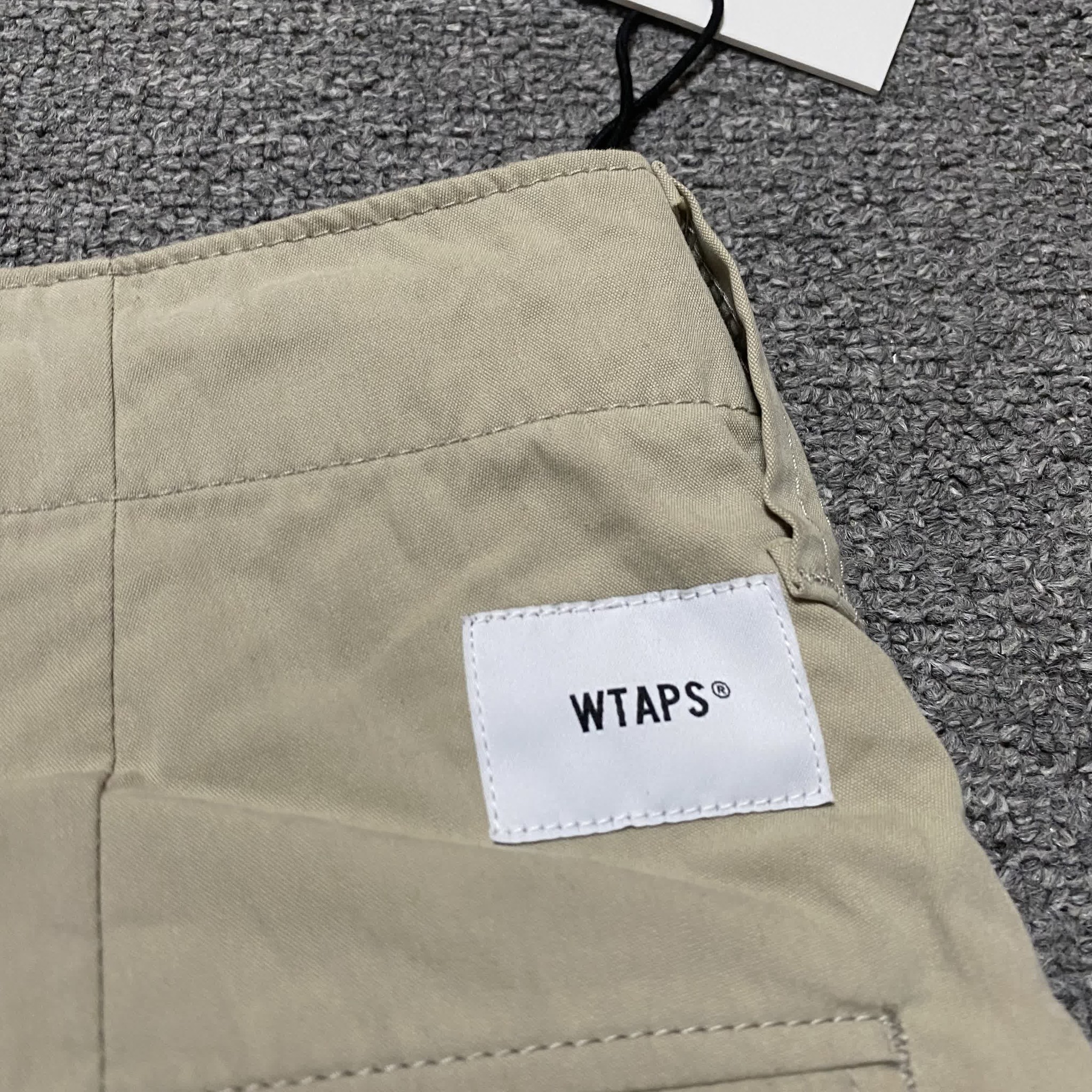 WTAPS 21SS Jungle Country Cargo Shorts — back