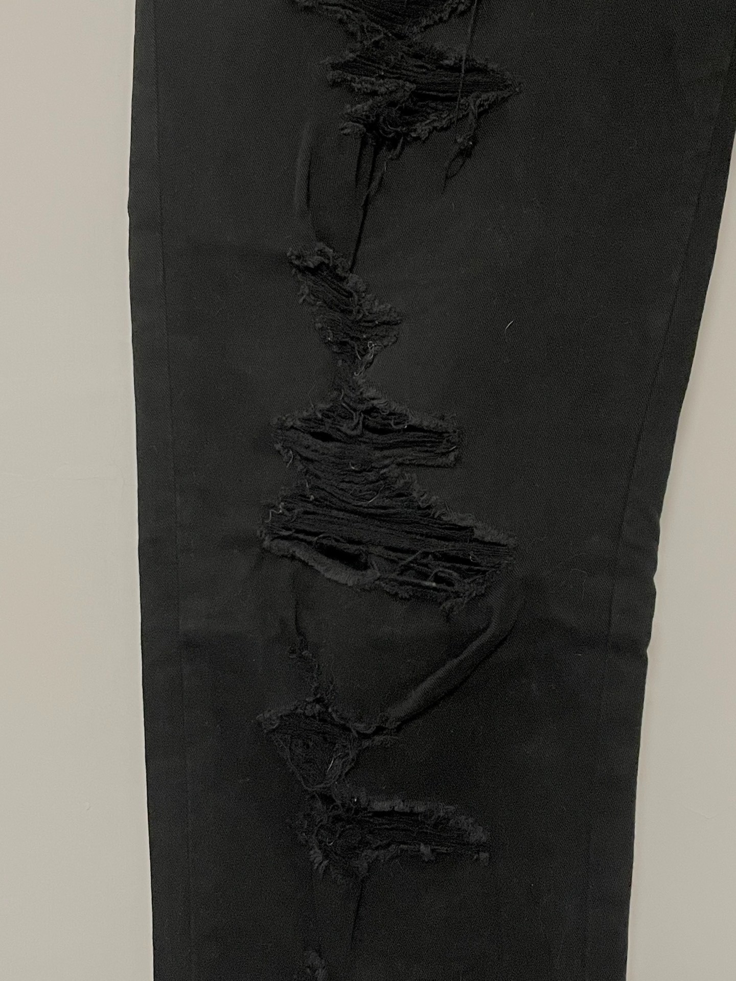 Undercover Black Distressed Jeans — detail