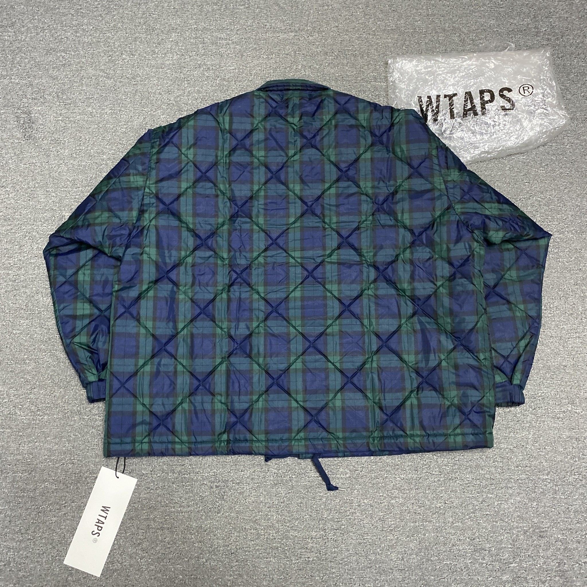 WTAPS 22AW Chief Plaid Quilted Jacket — detail
