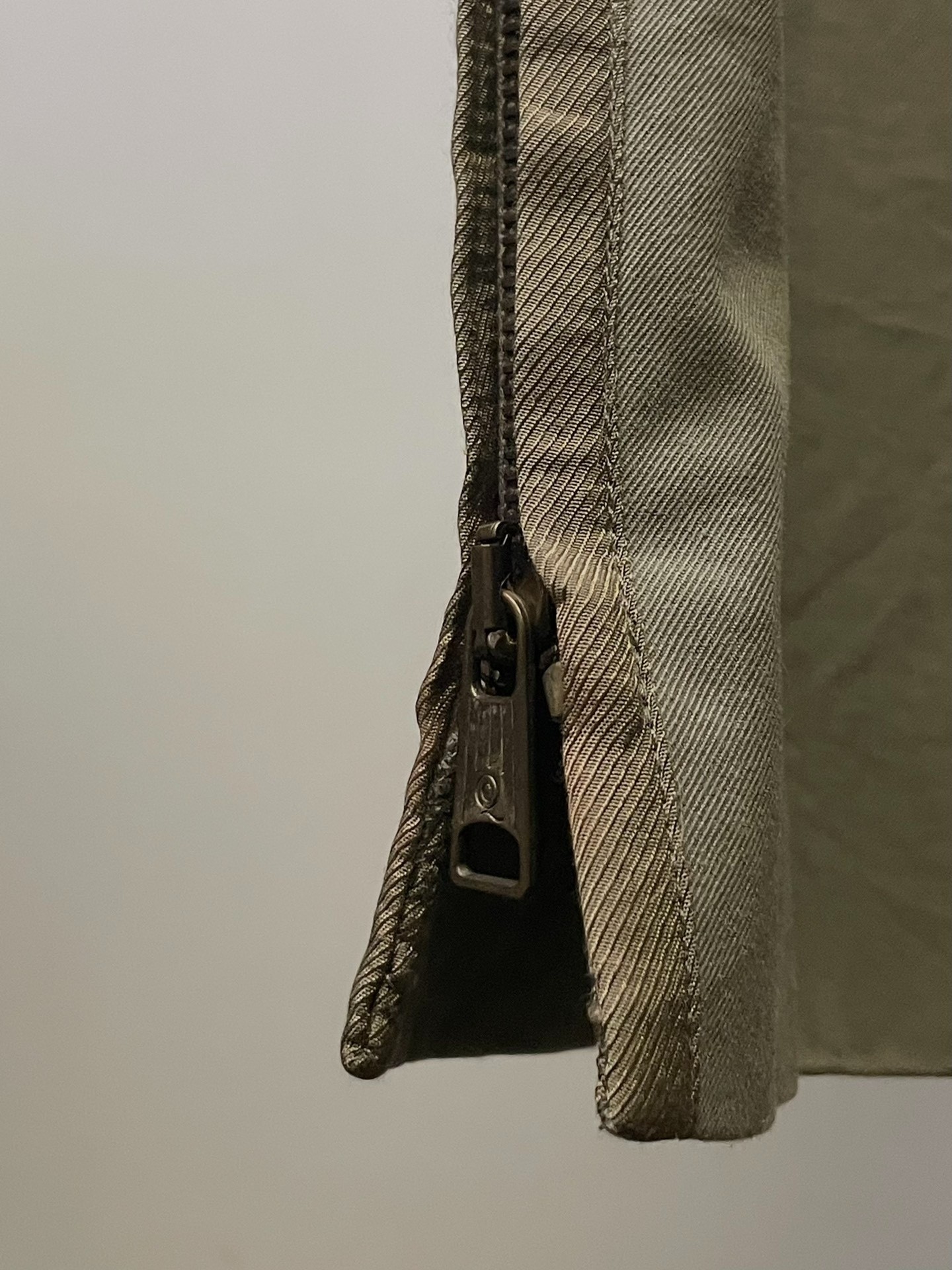 Alexander McQueen F/W11 Side Zip Military Pants — label