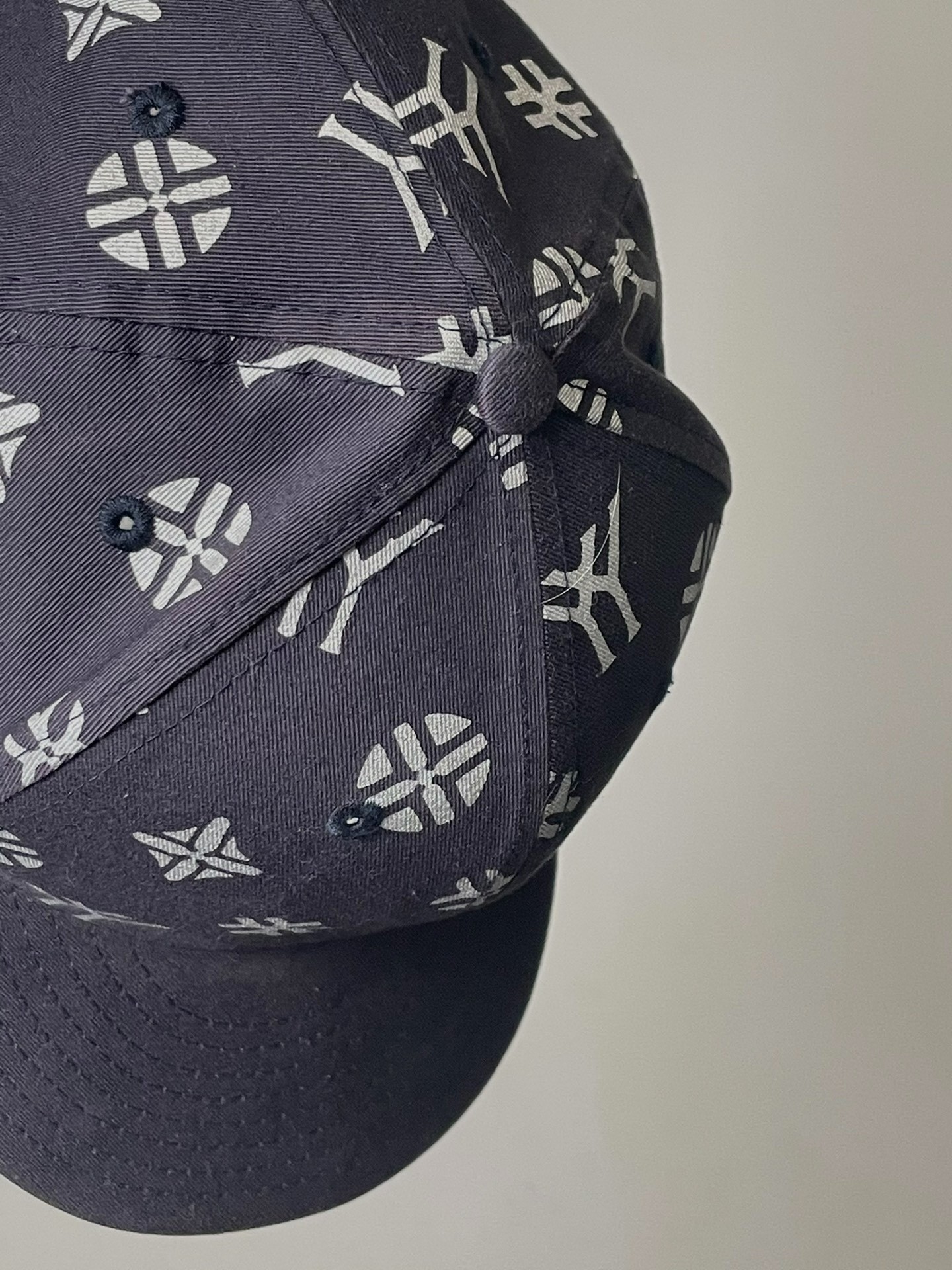 Yohji Yamamoto F/W07 YY Print Cap — front