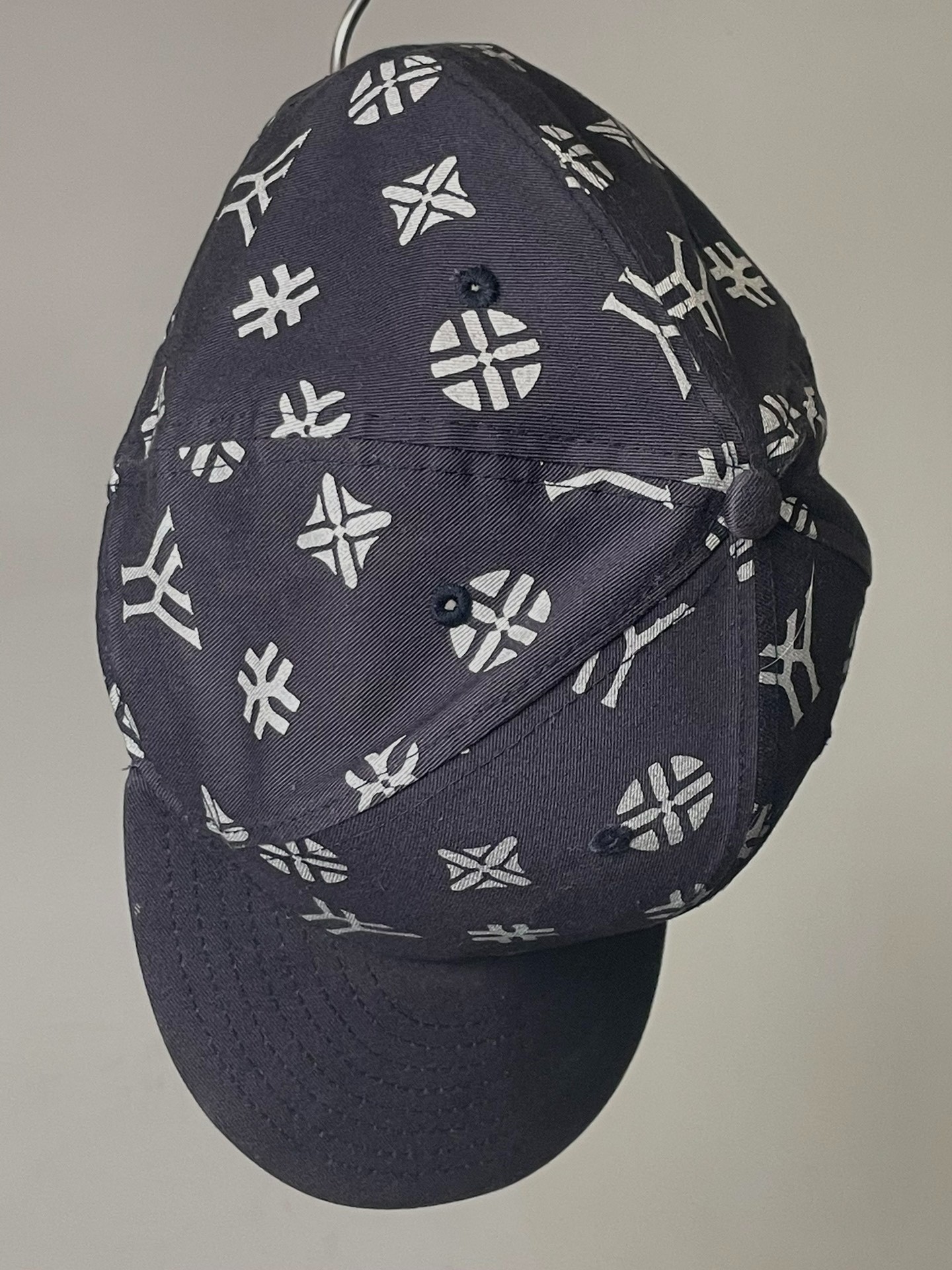 Yohji Yamamoto F/W07 YY Print Cap — label