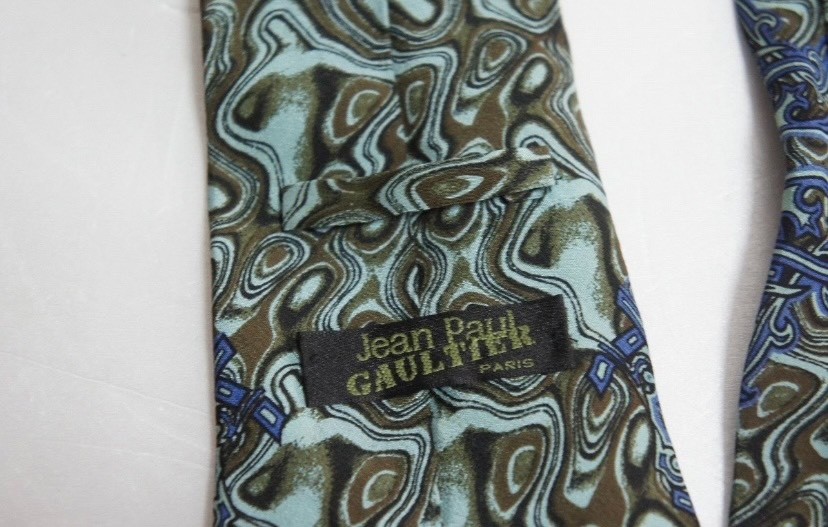 Jean Paul Gaultier Psychedelic Totem Tie — detail