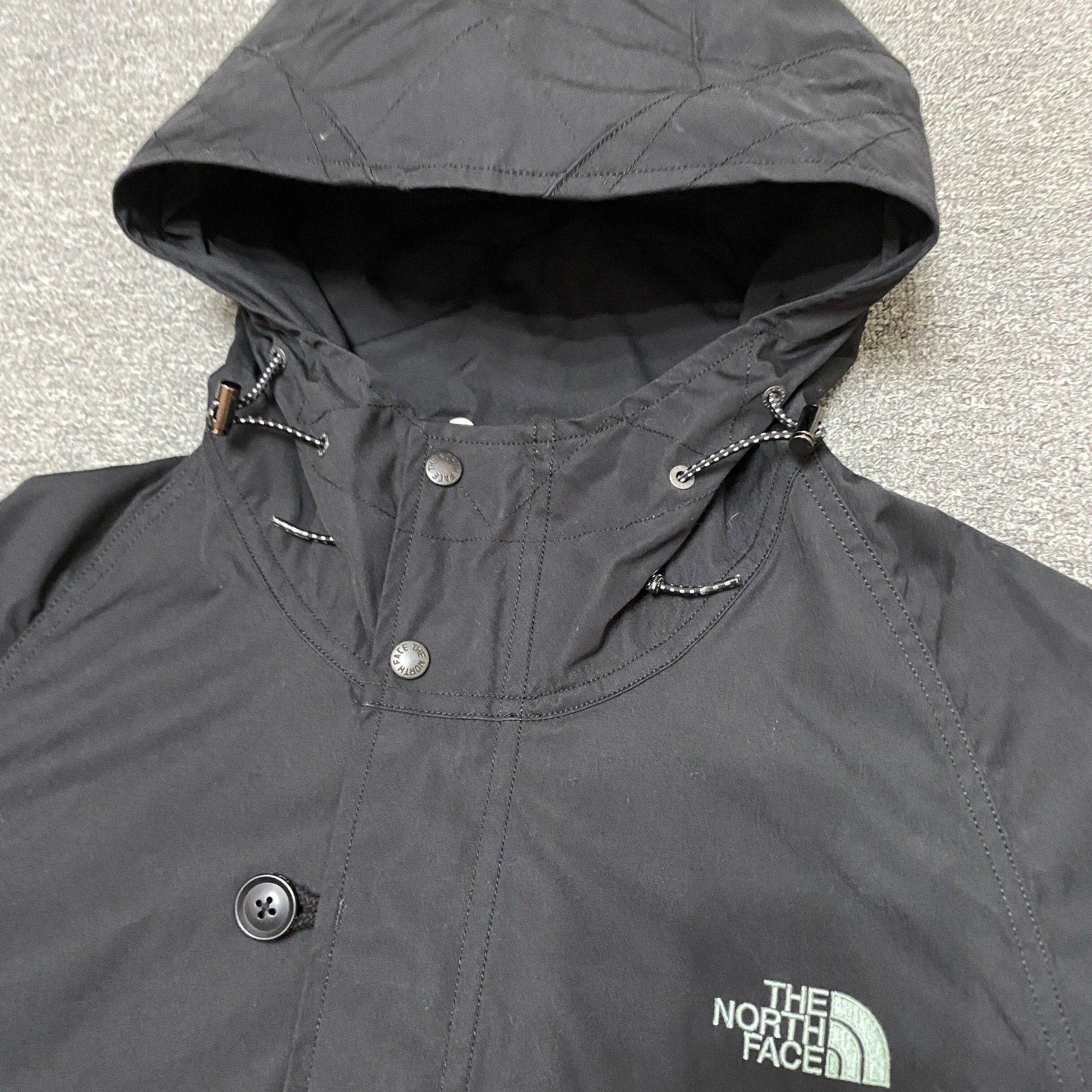The North Face Colorblocked Hooded Jacket — detail