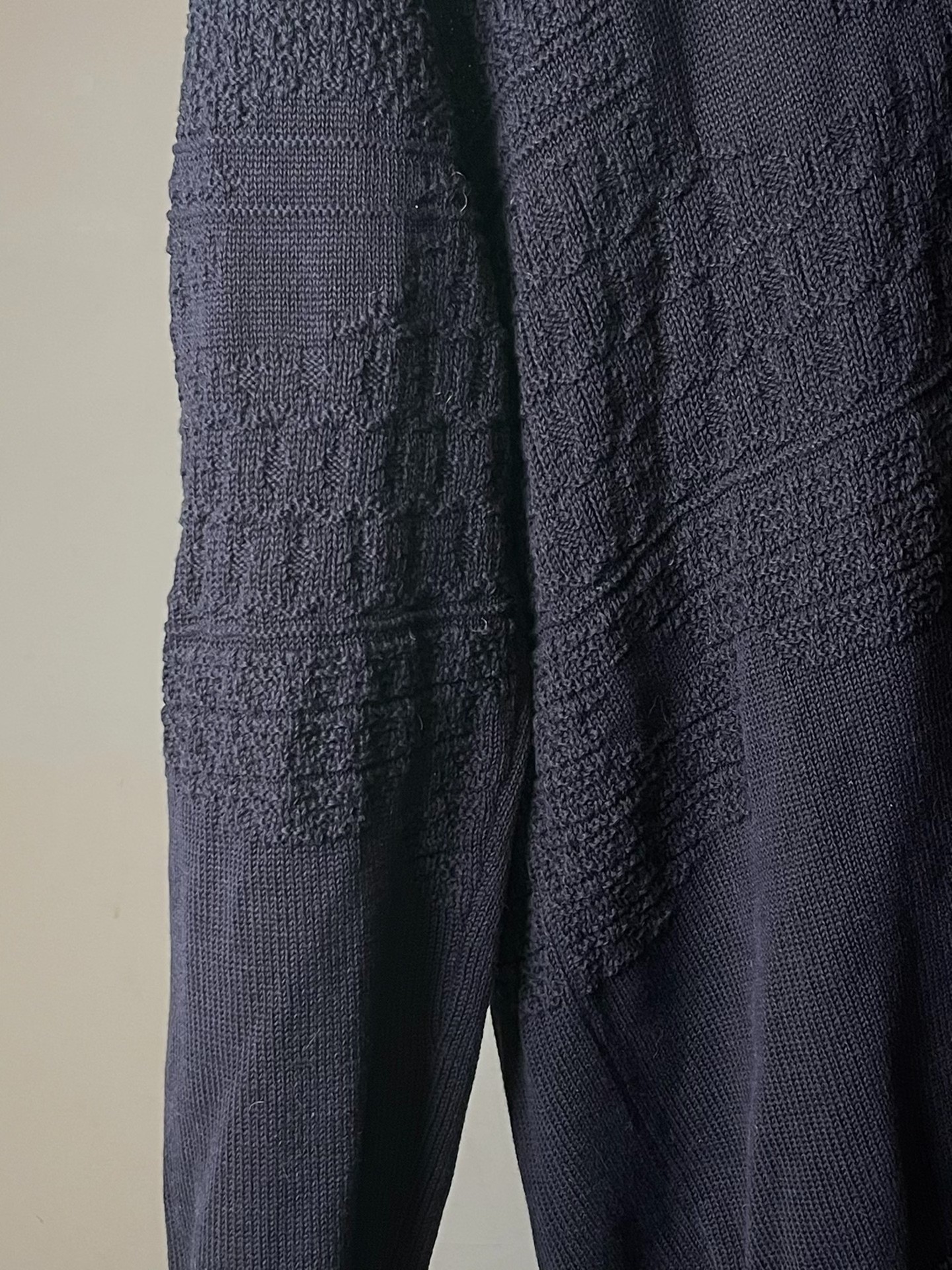 Maison Martin Margiela V-neck Jacquard Sweater — label