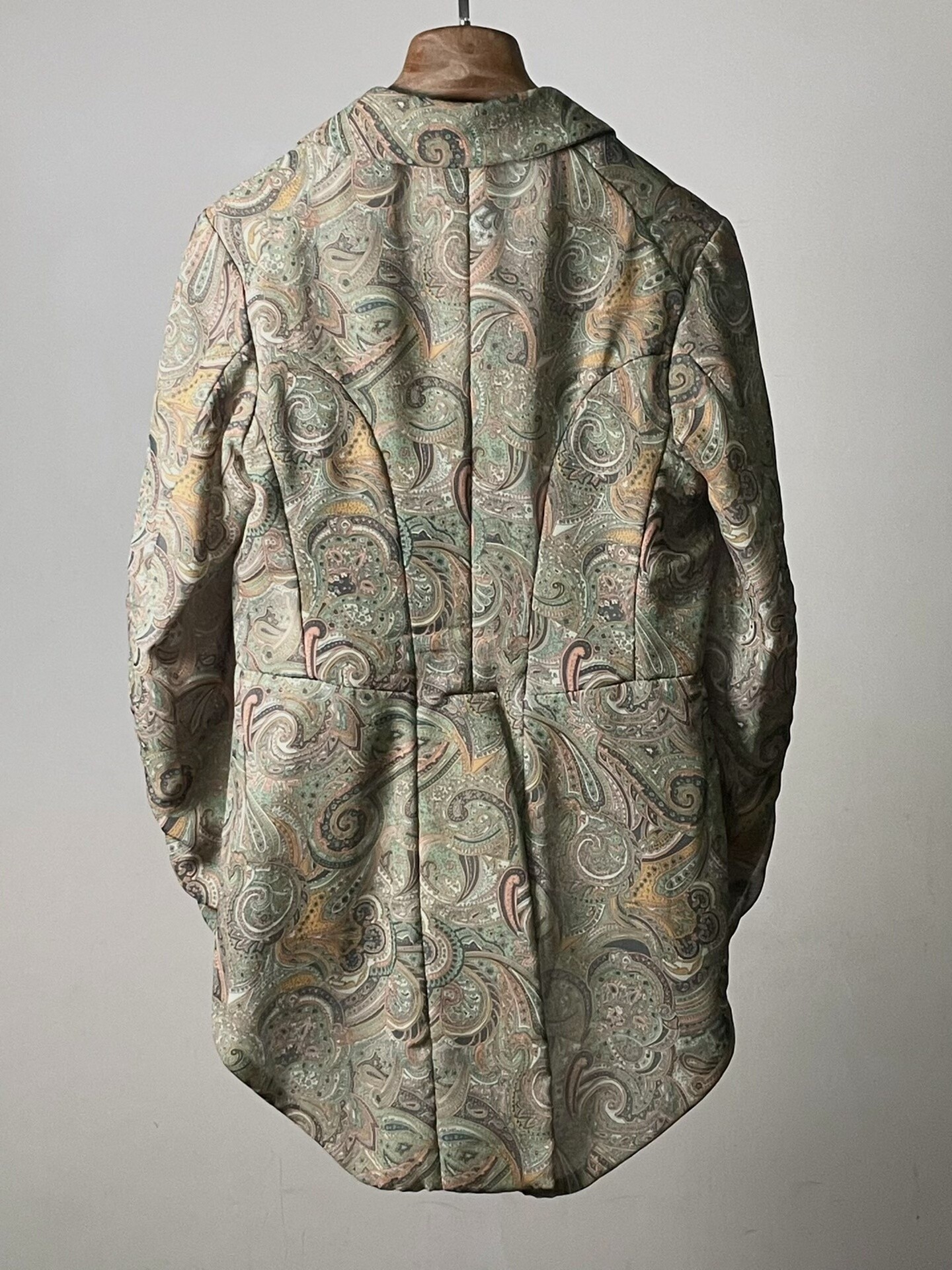 Comme Des Garcons 1995 Paisley Tailcoat Jacket — label