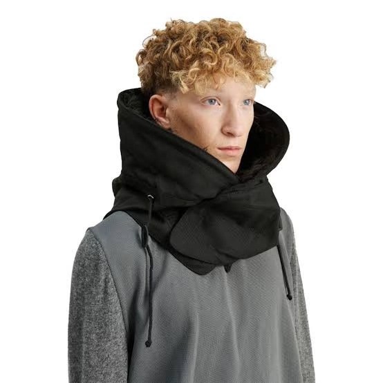 Comme des Garçons Fur-Lined Navy Hood — detail