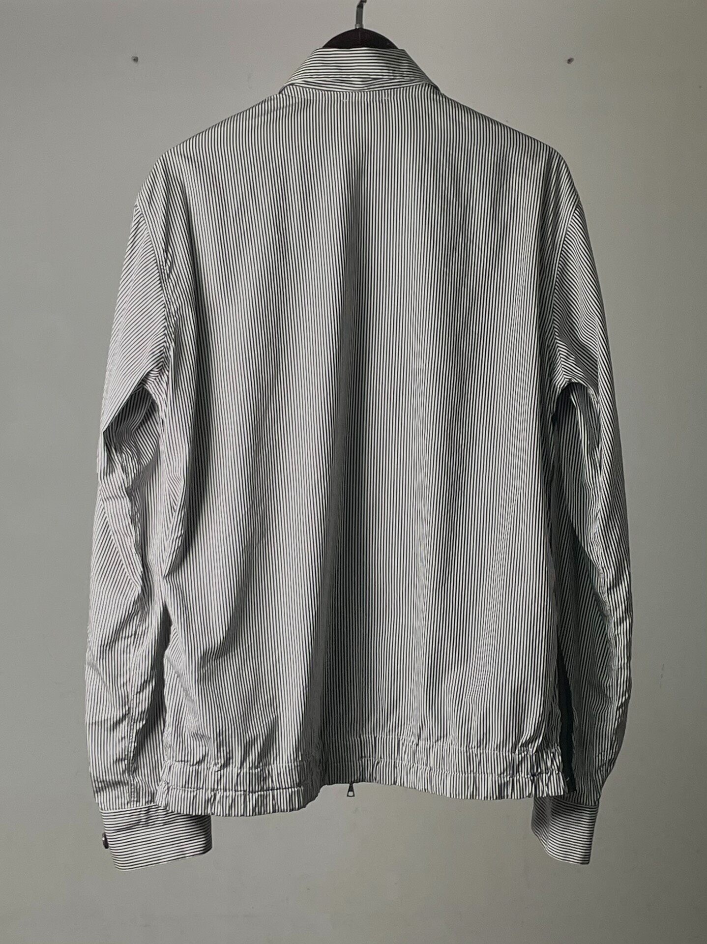 Dries Van Noten Lightweight Short Jacket — label