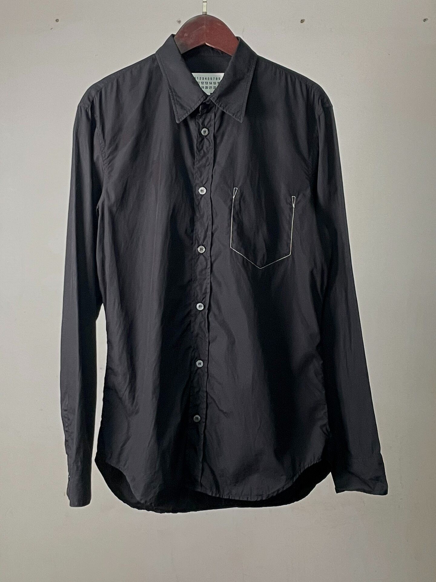 Maison Margiela S/S19 Reverse Seam Shirt — detail