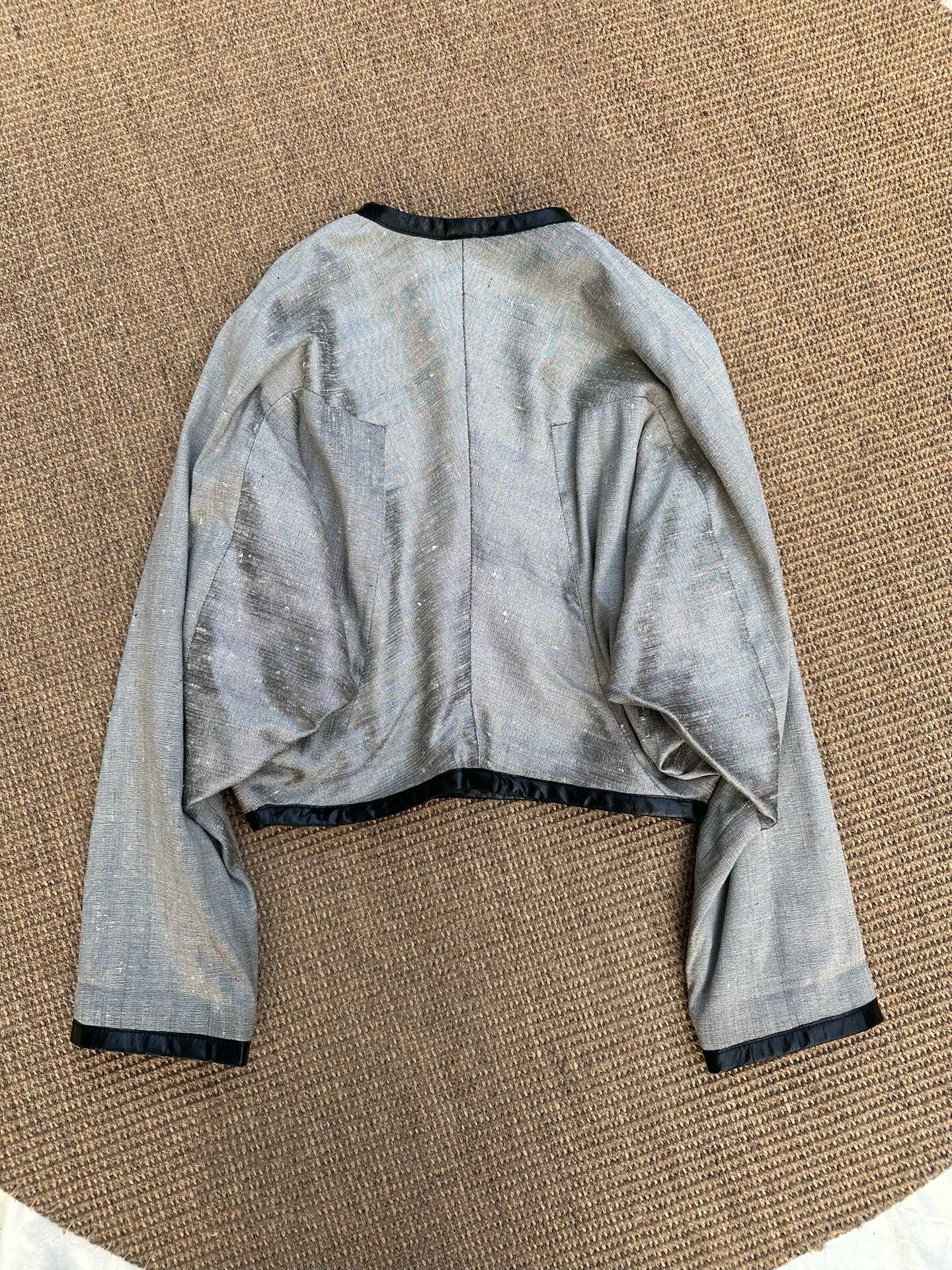 Vintage Comme des Garcons Silver Cropped Jacket — detail