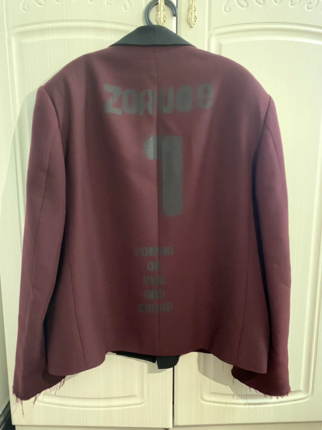 UNDERCOVER 19SS Zoruge Short Blazer — detail