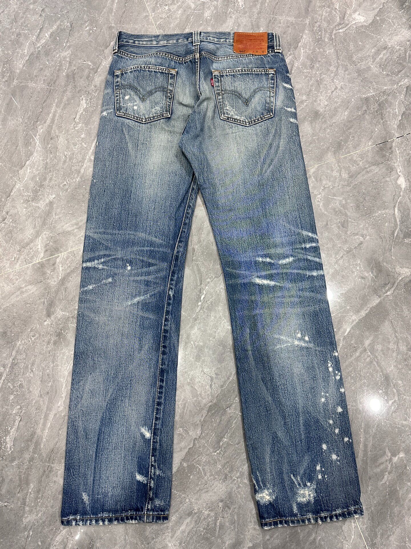 Levi's 501 Distressed Blue Jeans — front