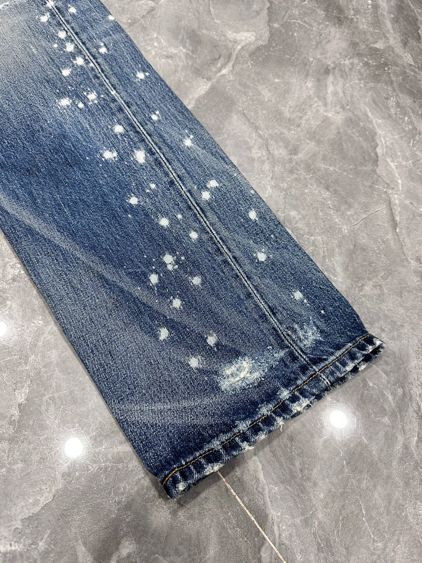 Levi's 501 Distressed Blue Jeans — detail