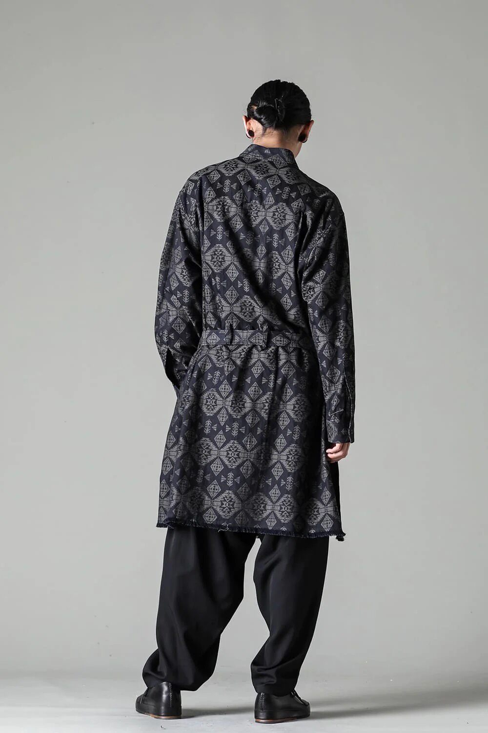 Yohji Yamamoto 23AW Indigo Shirt Coat — label