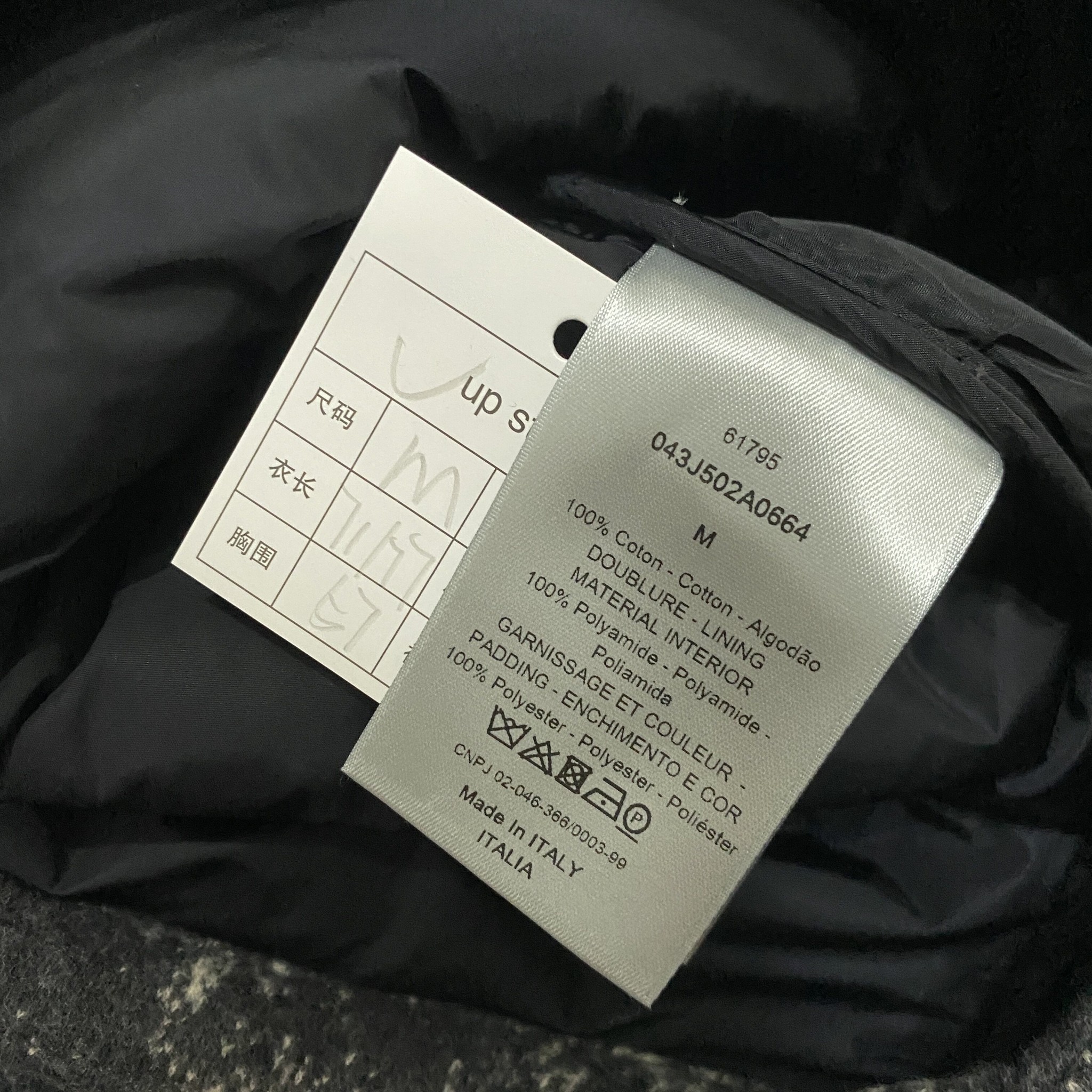 Dior Snow Logo Padded Jacket — label