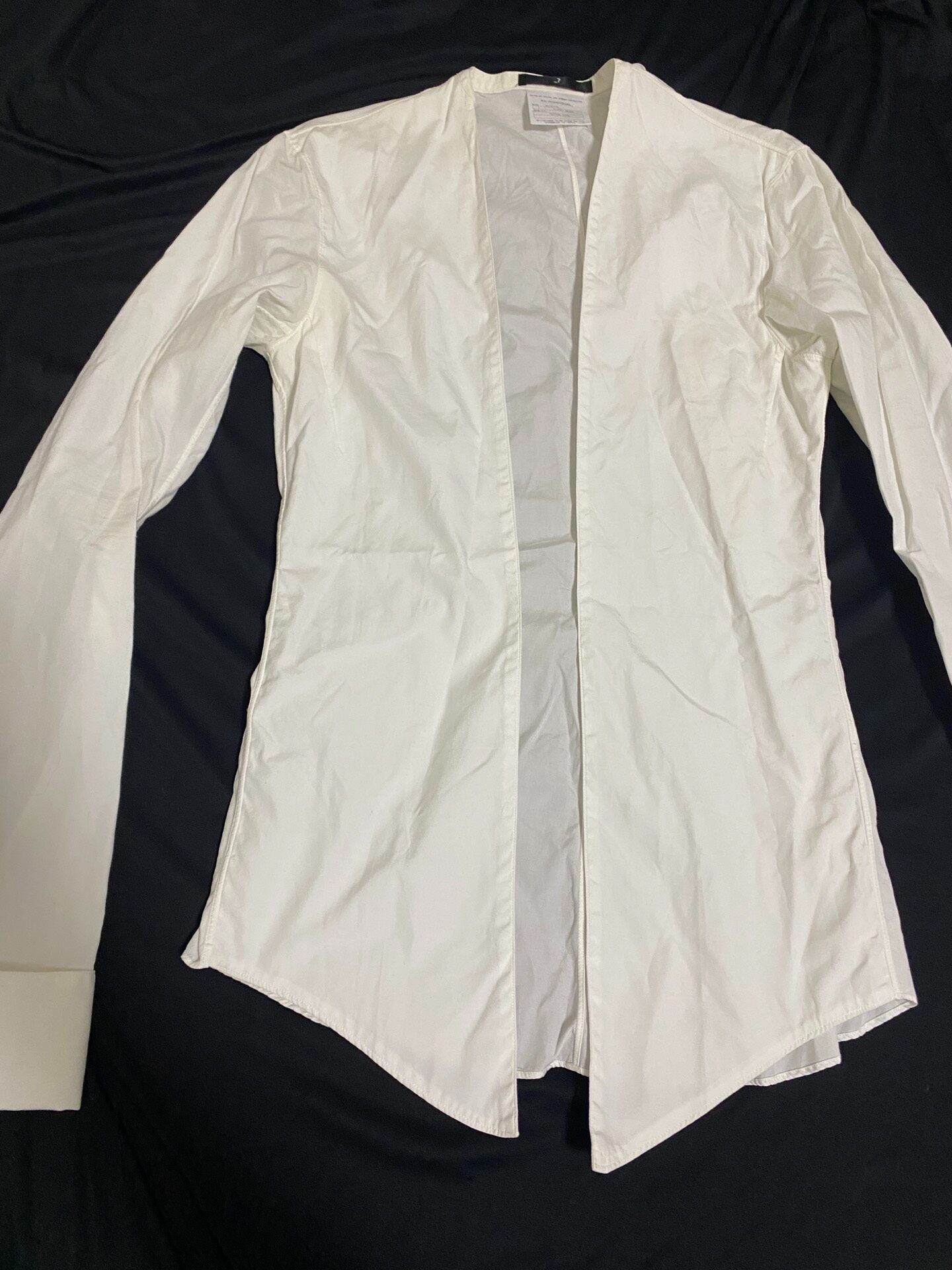 Julius White V-Neck Long-Sleeve Shirt — front