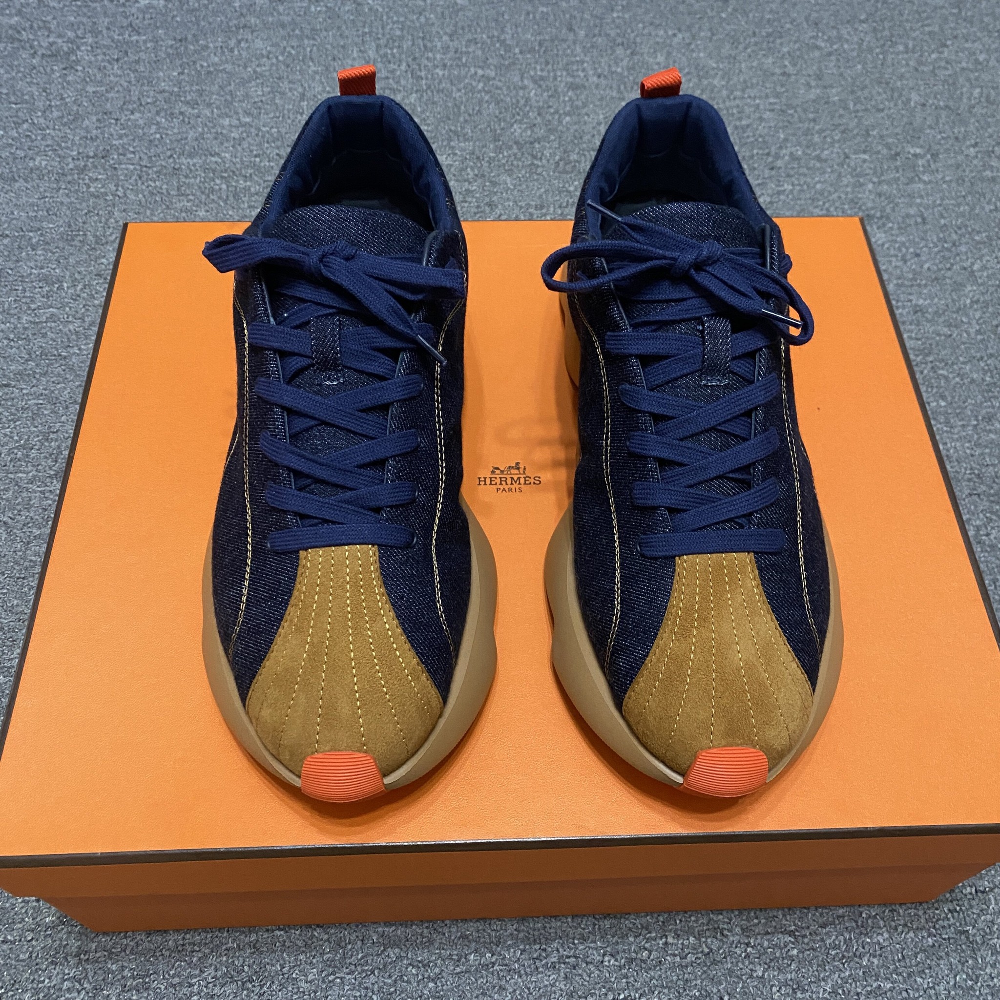 Hermes Denim Casual Sneakers — detail