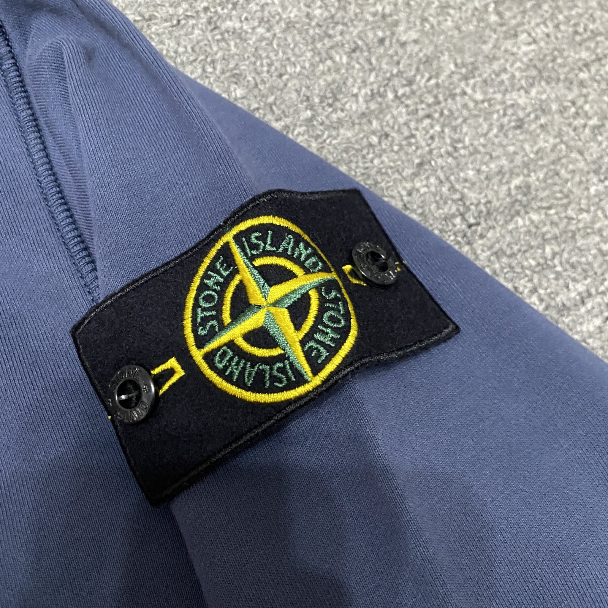 Stone Island Navy Crewneck Sweatshirt — label