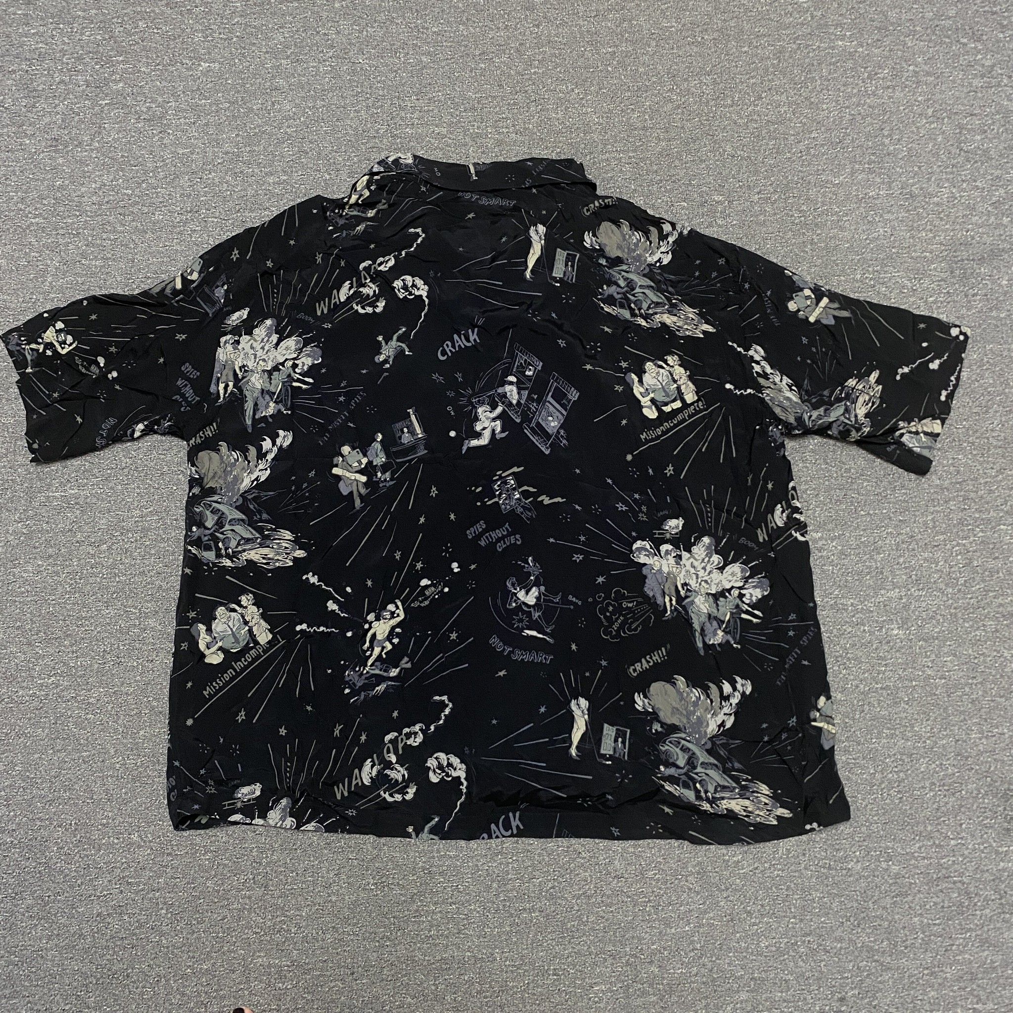 Porter Classic Black Short-Sleeve Hawaiian Shirt — detail