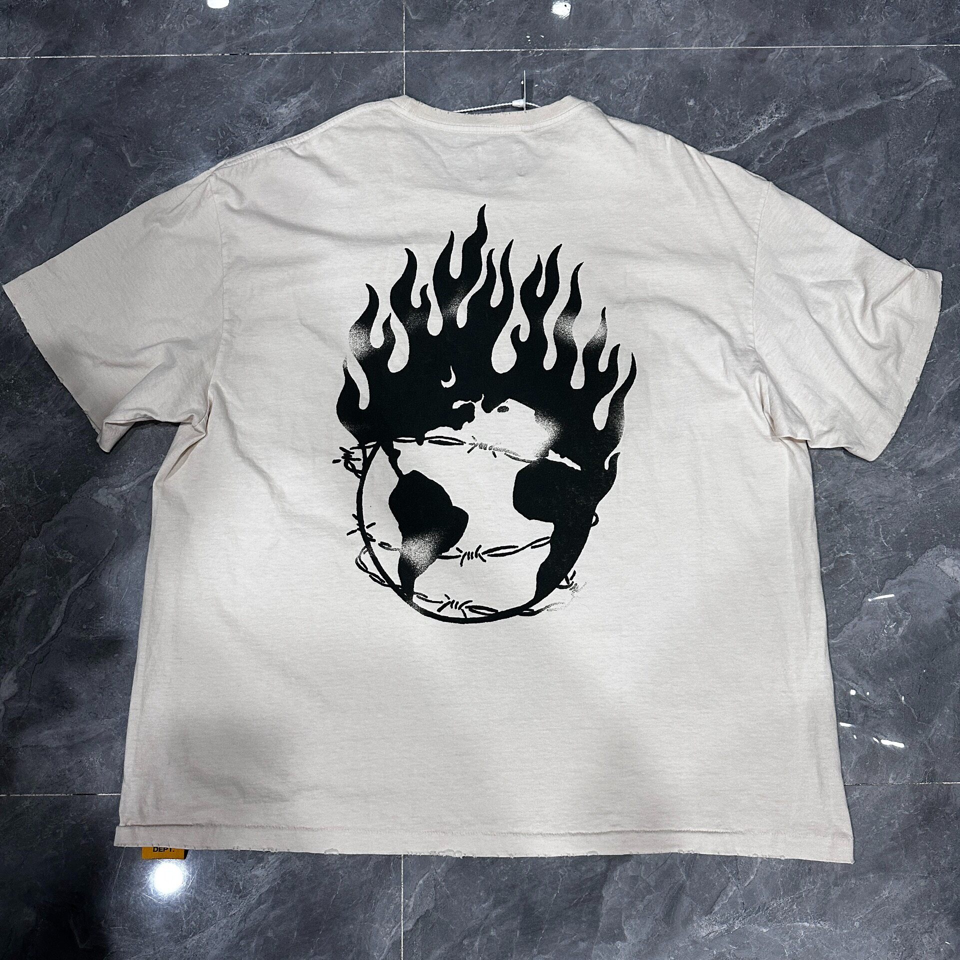 Gallery Dept Skull Graphic Short Sleeve Tee — front