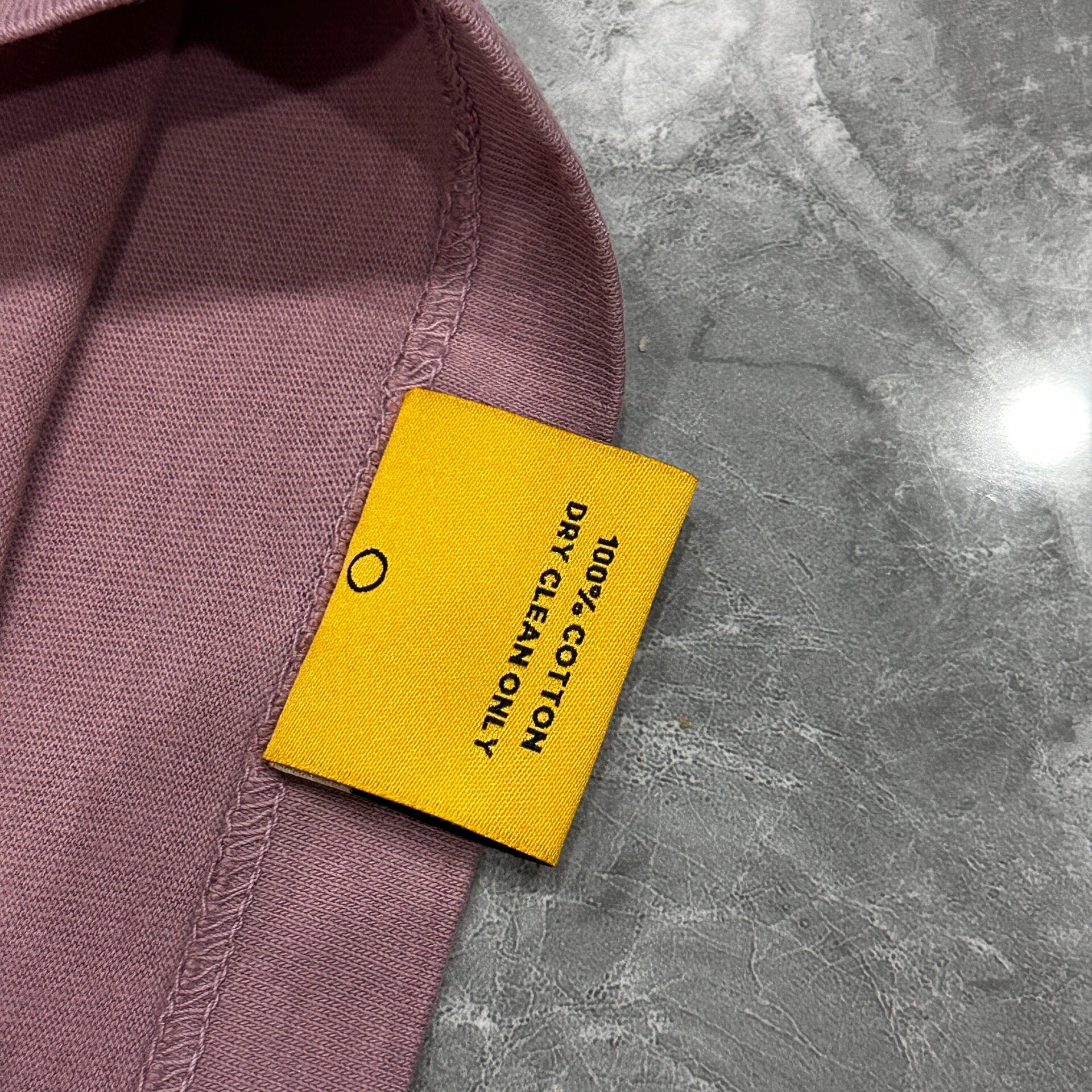 Gallery Dept Pink Splash Slogan Tee — label