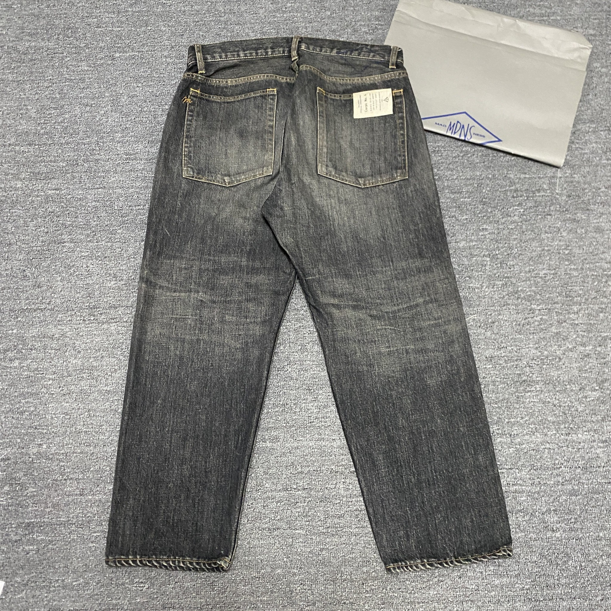 MADNESS 18AW Cut Cropped Denim Jeans