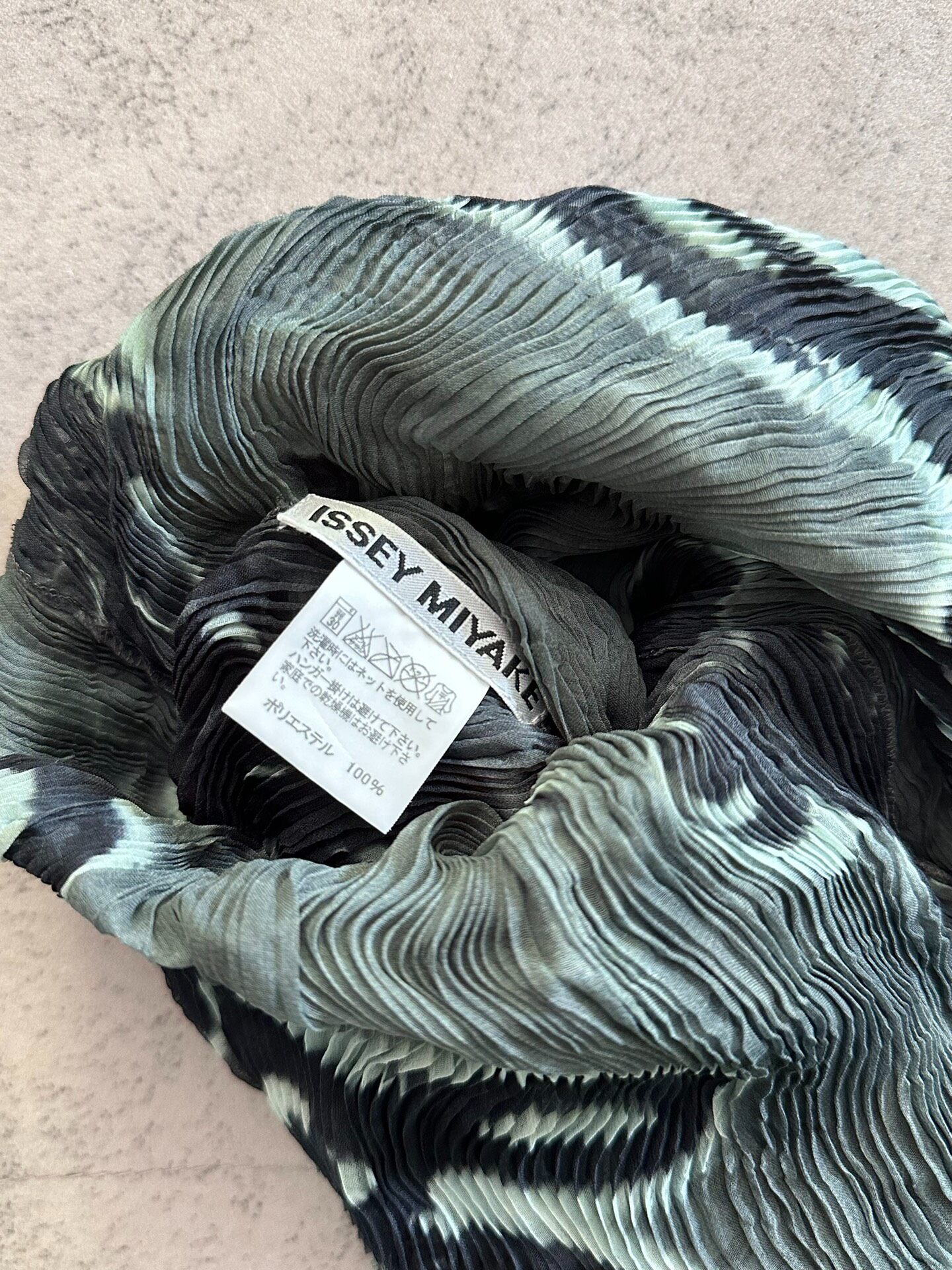 Issey Miyake Mainline Pleated Vest — label
