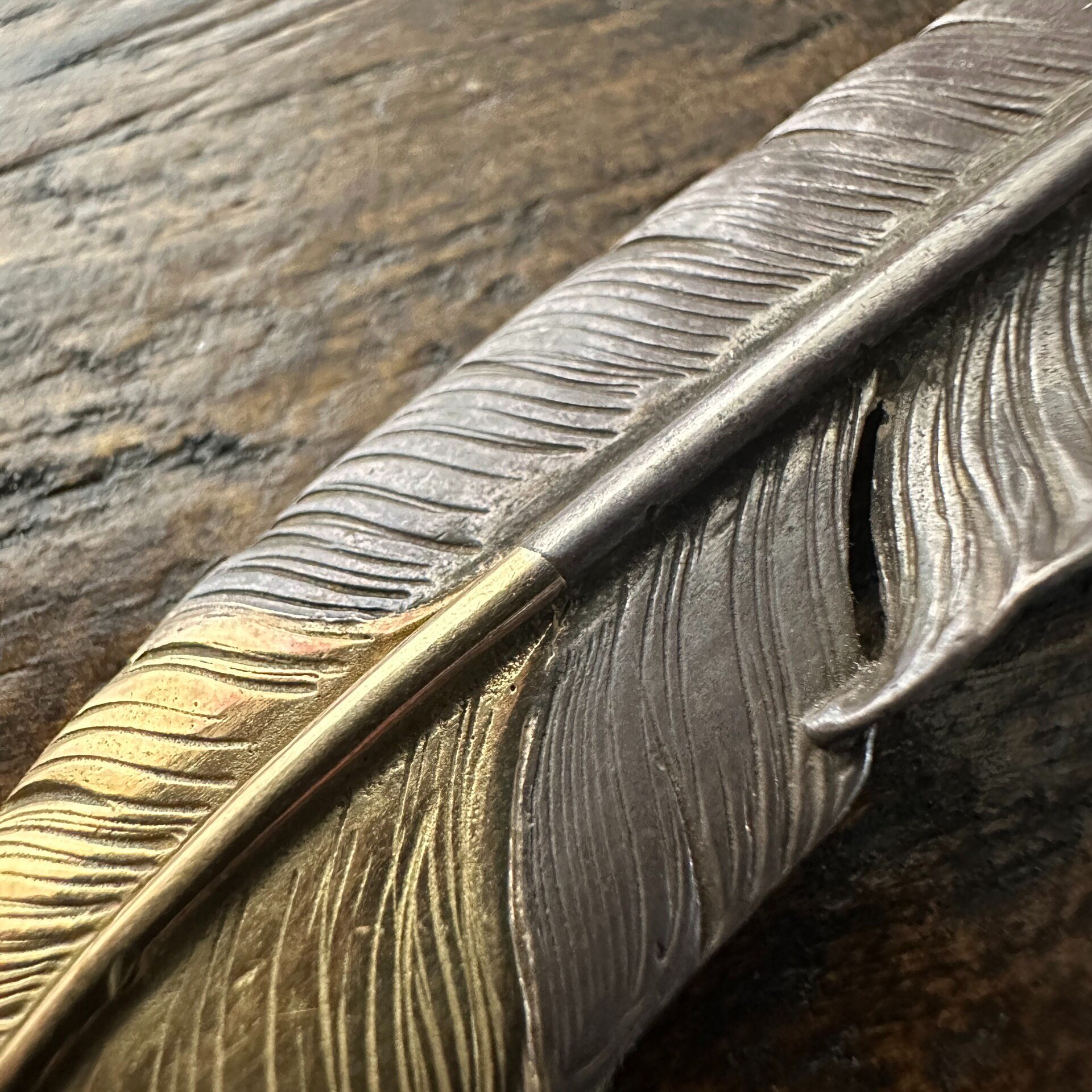 Goros Vintage Gold-Tipped Feather Necklace — detail
