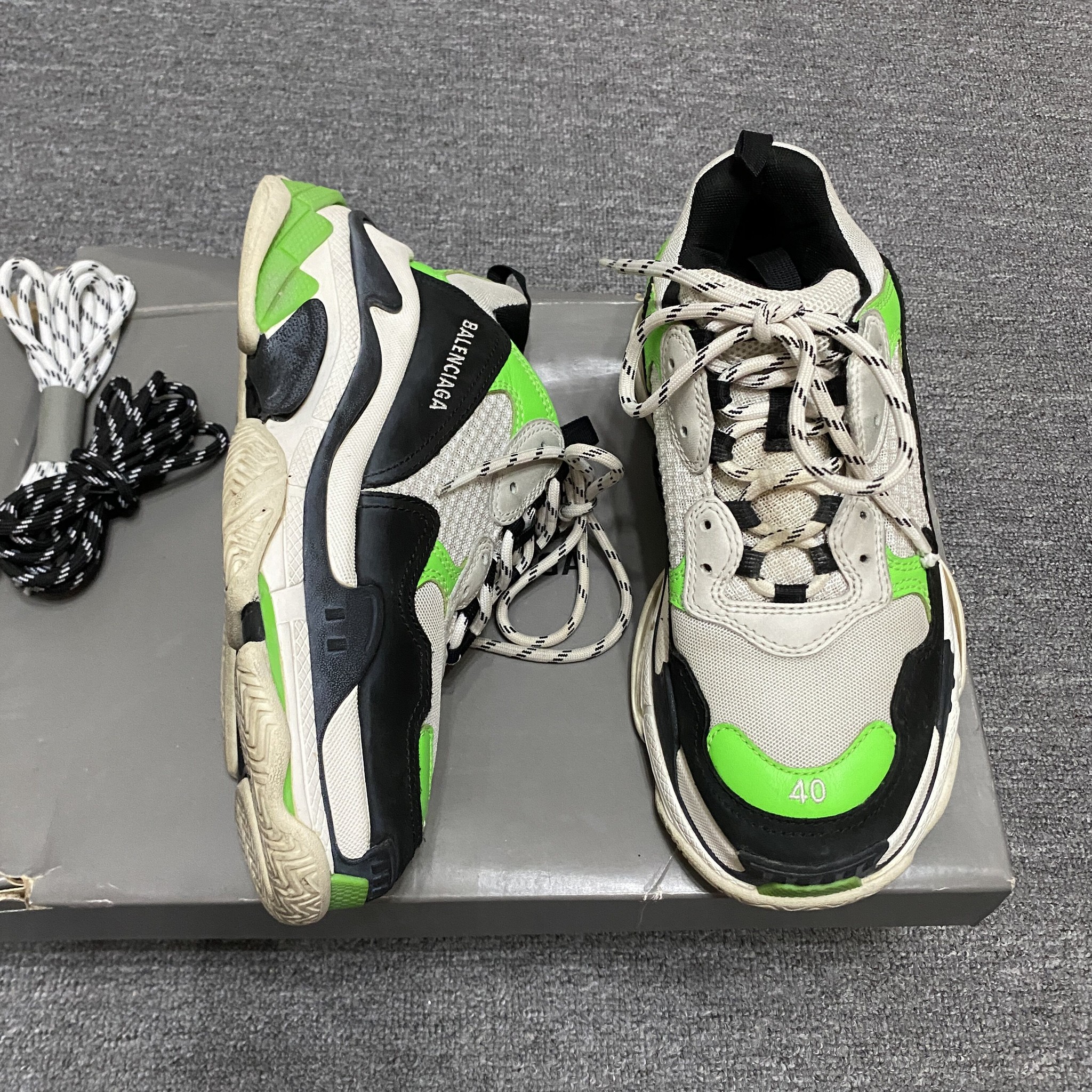 Balenciaga Triple S White Green Sneakers