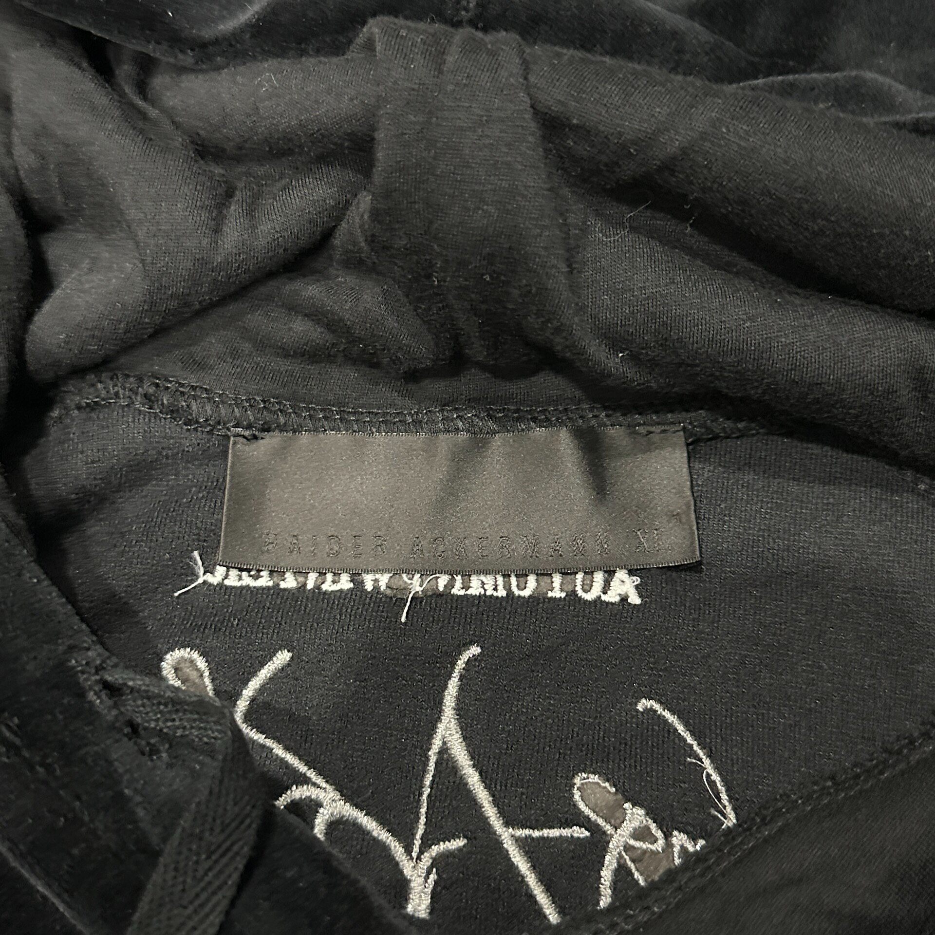 Haider Ackermann Gold Embroidered Velvet Hoodie — detail