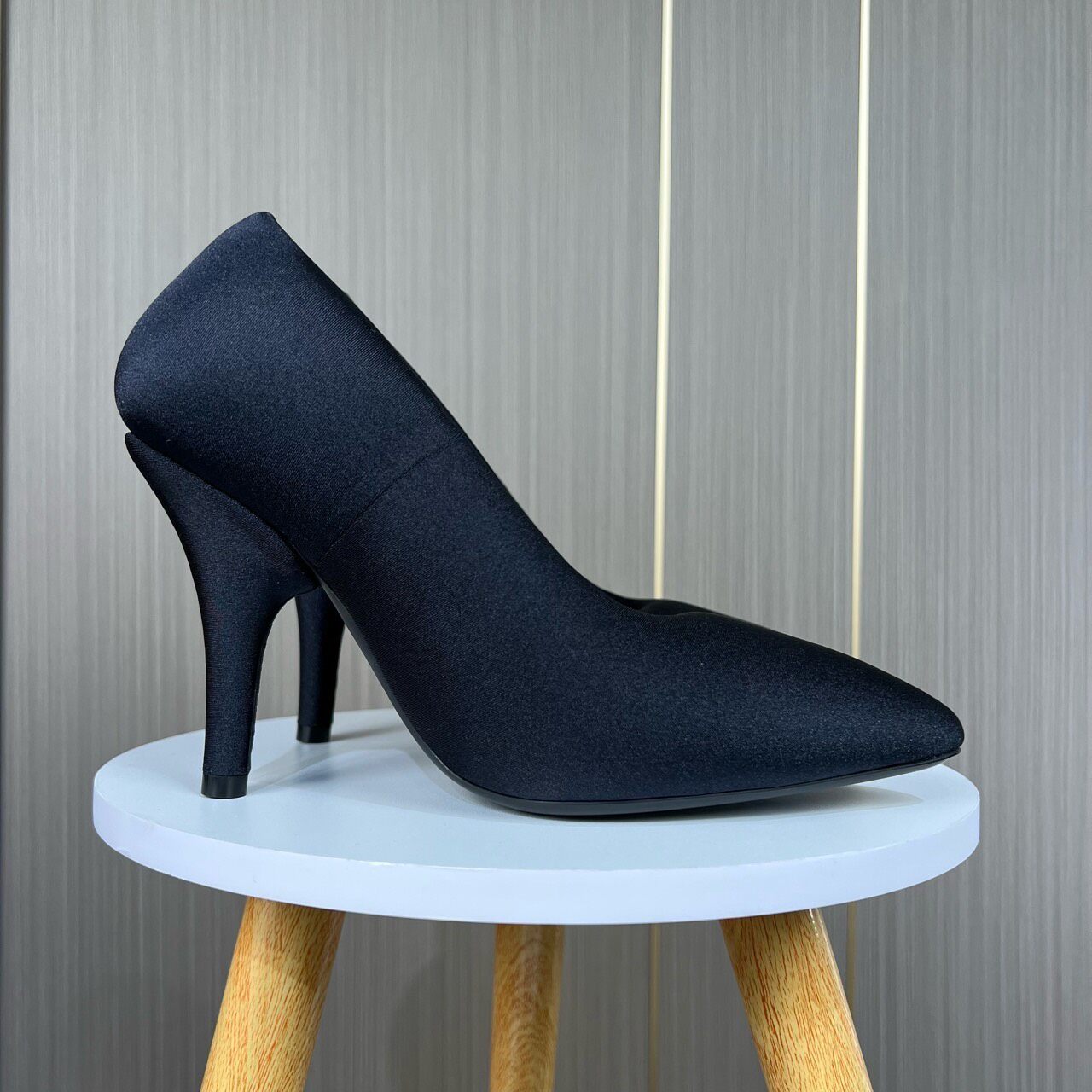 Balenciaga Runway Minnie High Heels