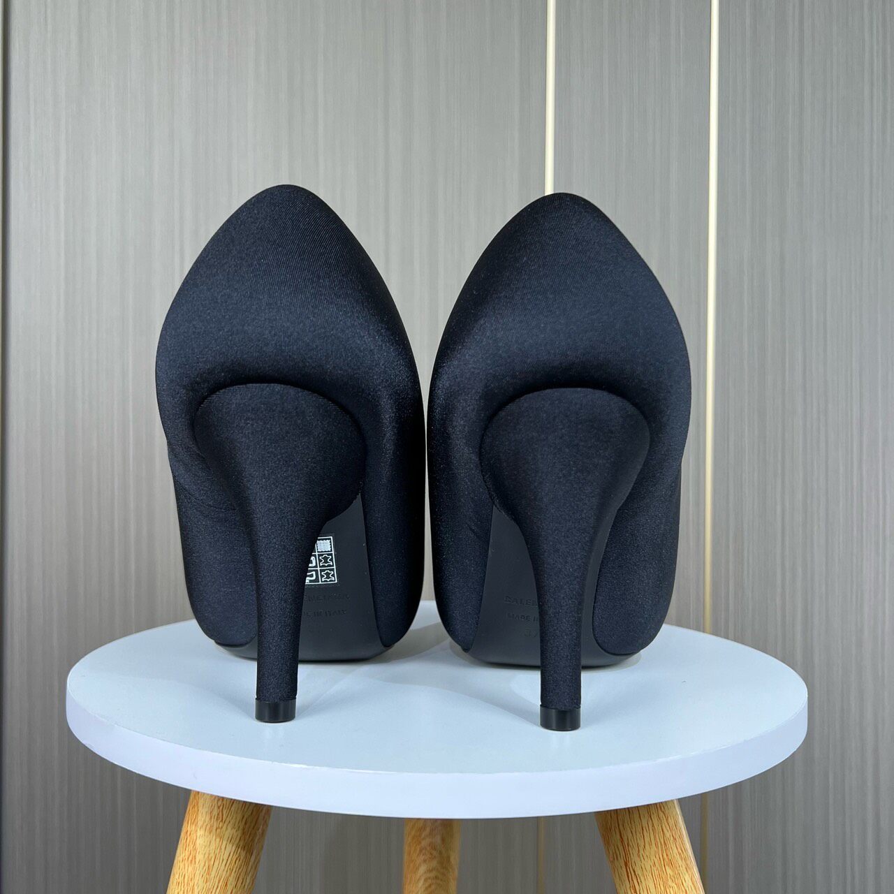Balenciaga Runway Minnie High Heels — label