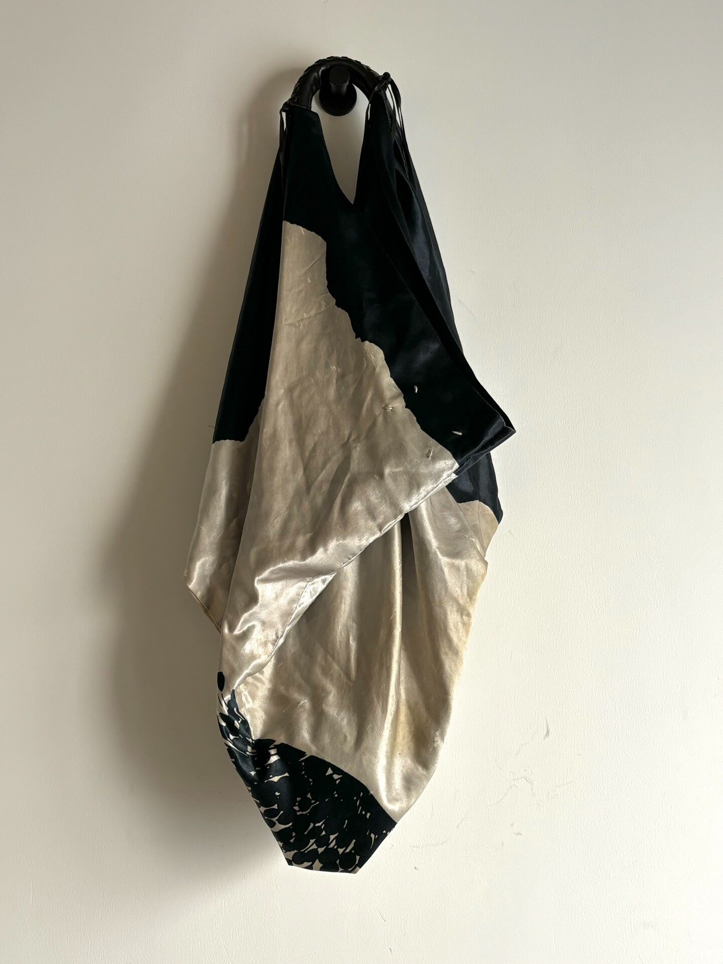 Maison Margiela 2009 Japanese-Inspired Angular Bag — label
