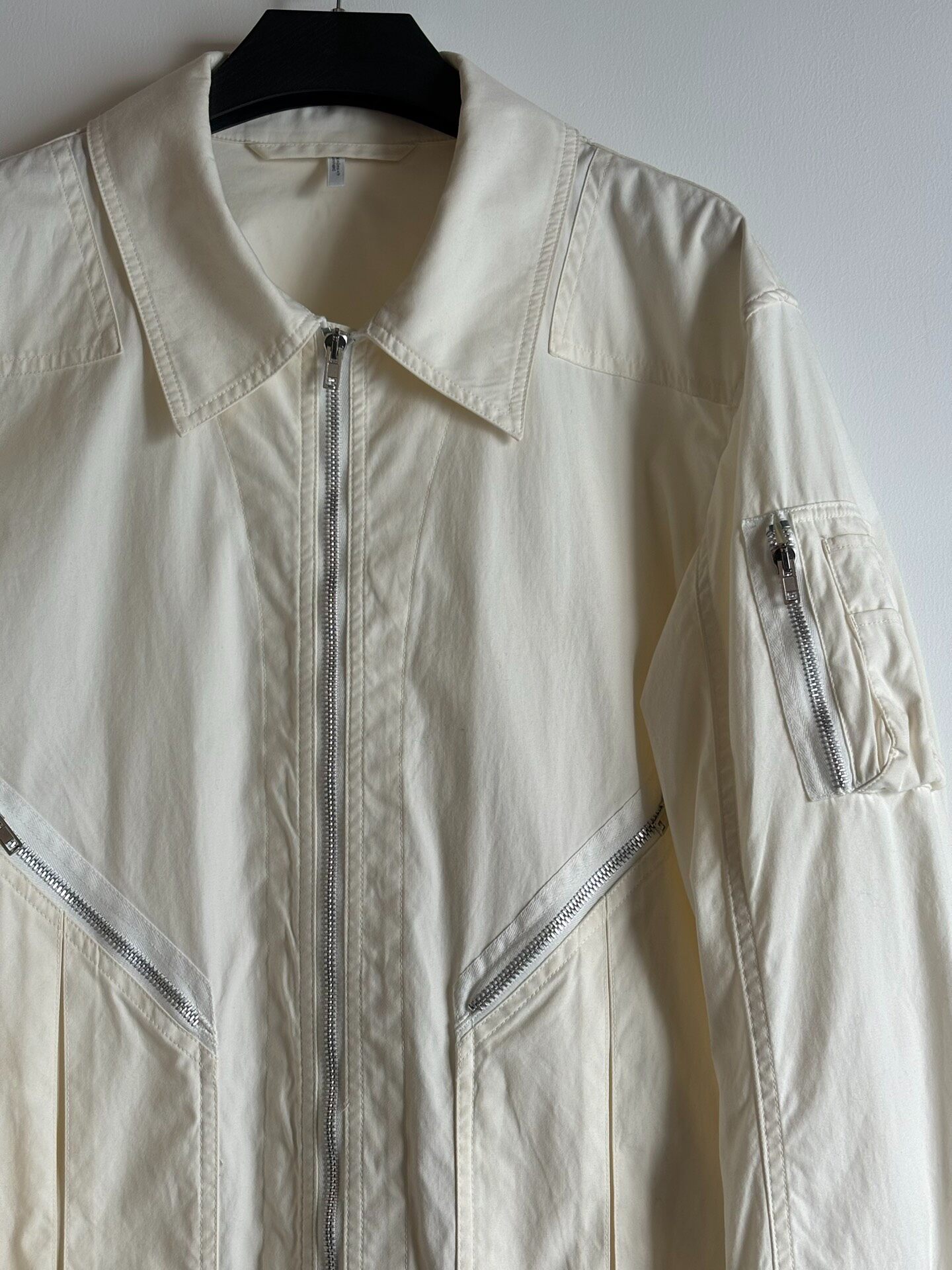 Helmut Lang 4-Zipper Short Jacket — detail
