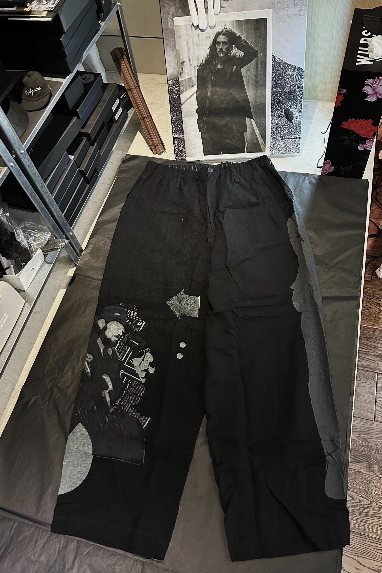 Yohji Yamamoto 24SS Figure Print Pants — front