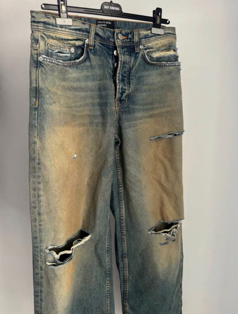 ERD 24SS Distressed Baggy Denim Jeans — detail