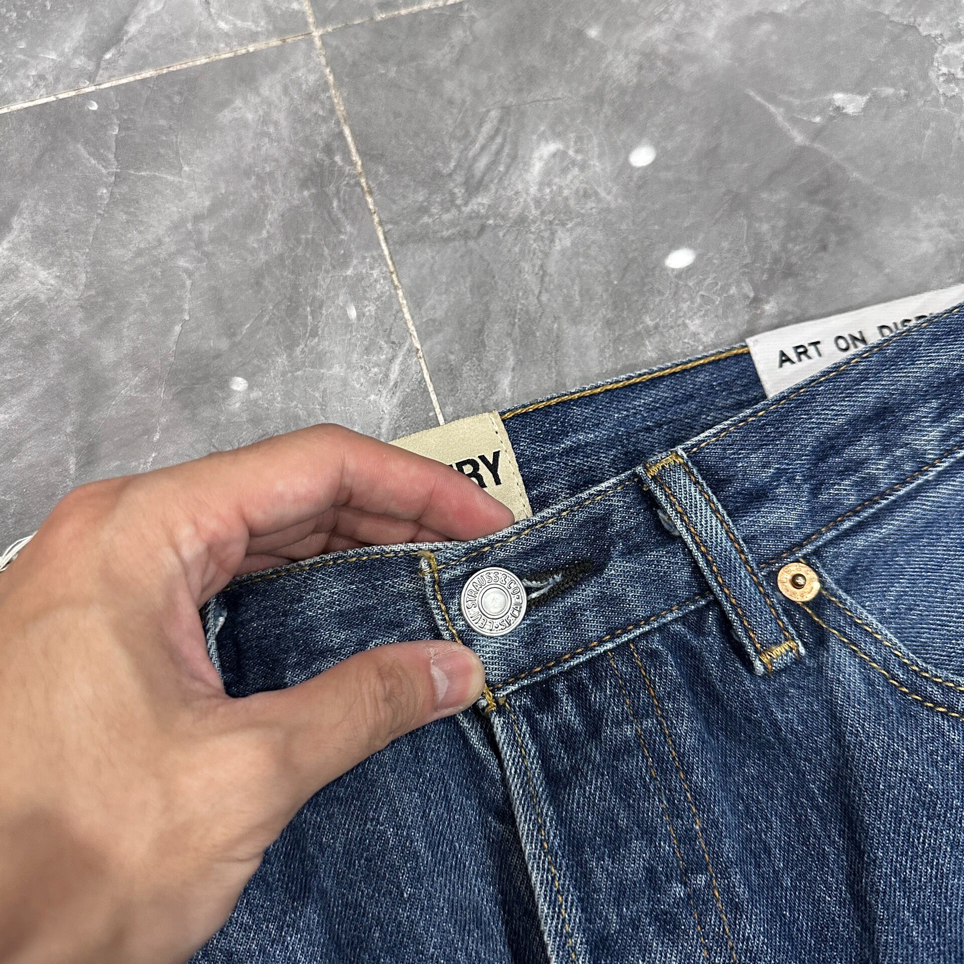 Gallery Dept Dark Blue Frayed Jeans — detail