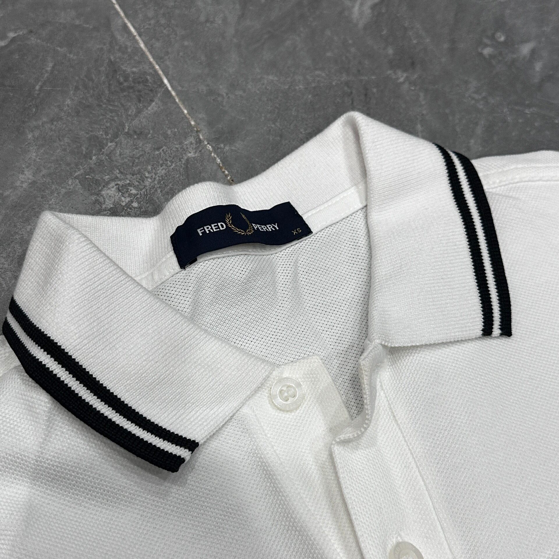 Fred Perry White Laurel Polo Shirt — detail