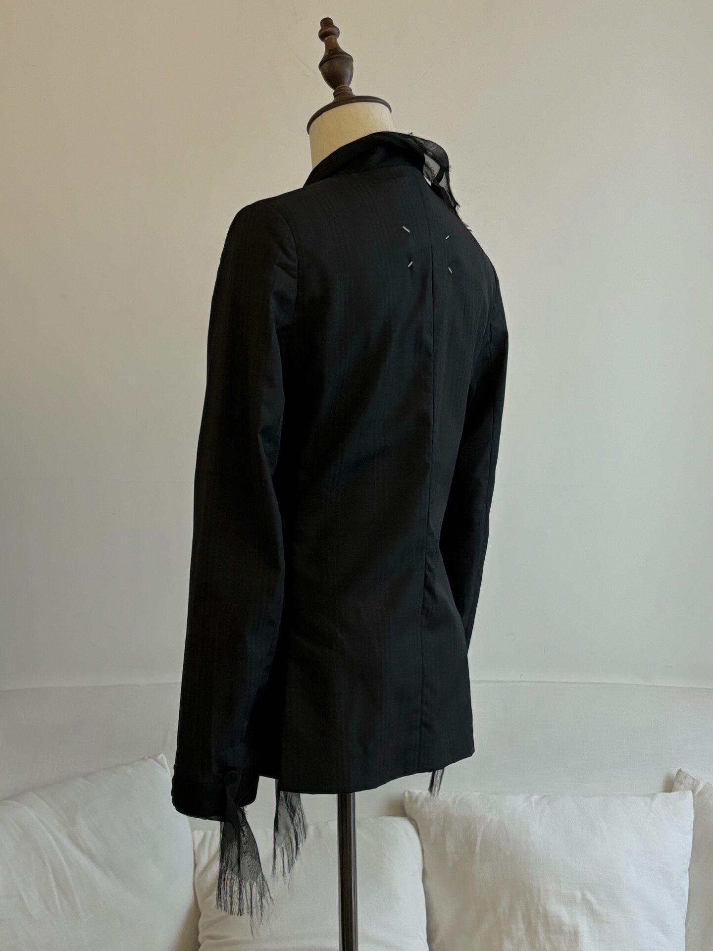 Maison Martin Margiela SS2006 Mesh Blazer — label
