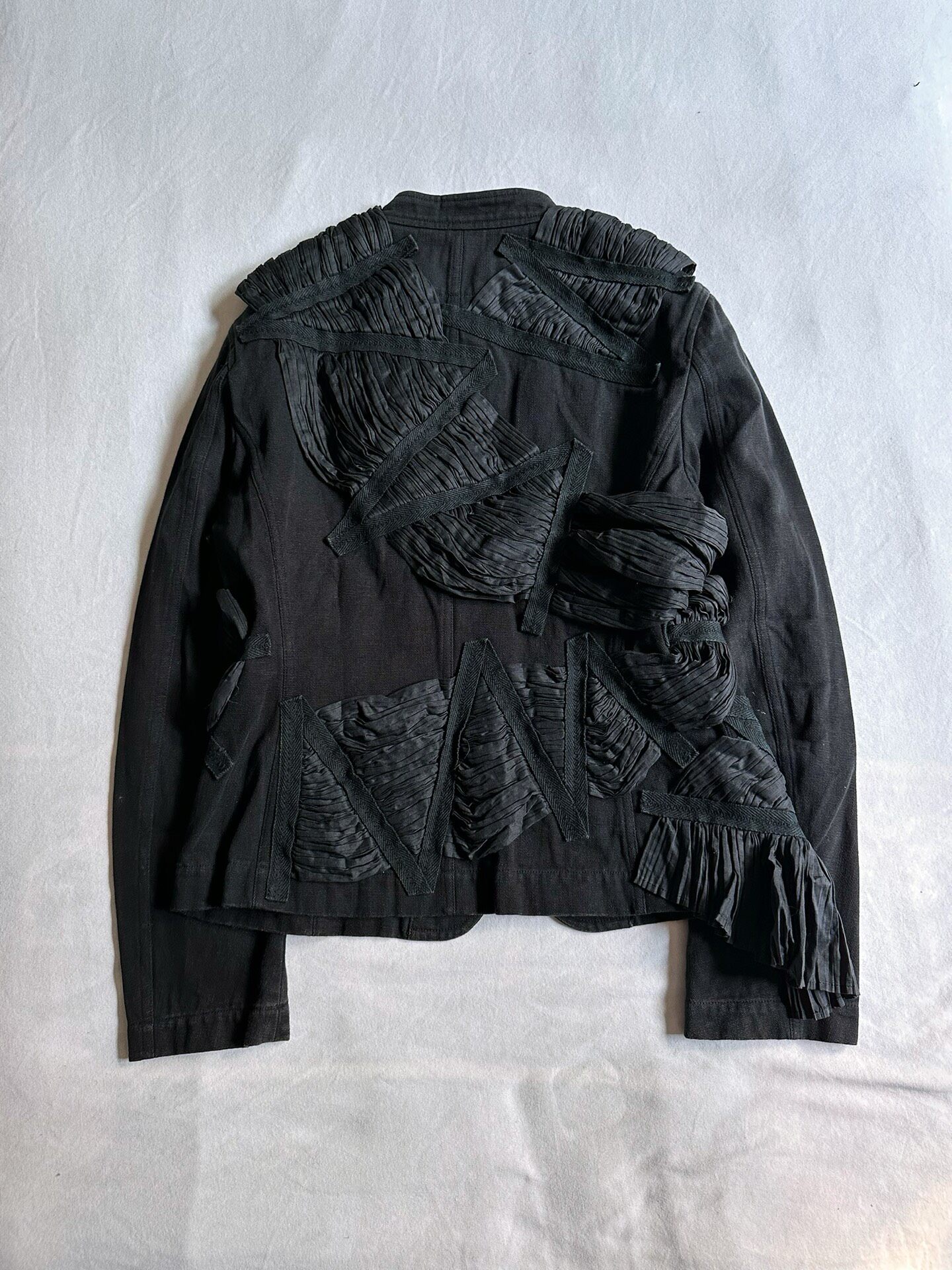 Issey Miyake 2003 Runway Textured Jacket — detail