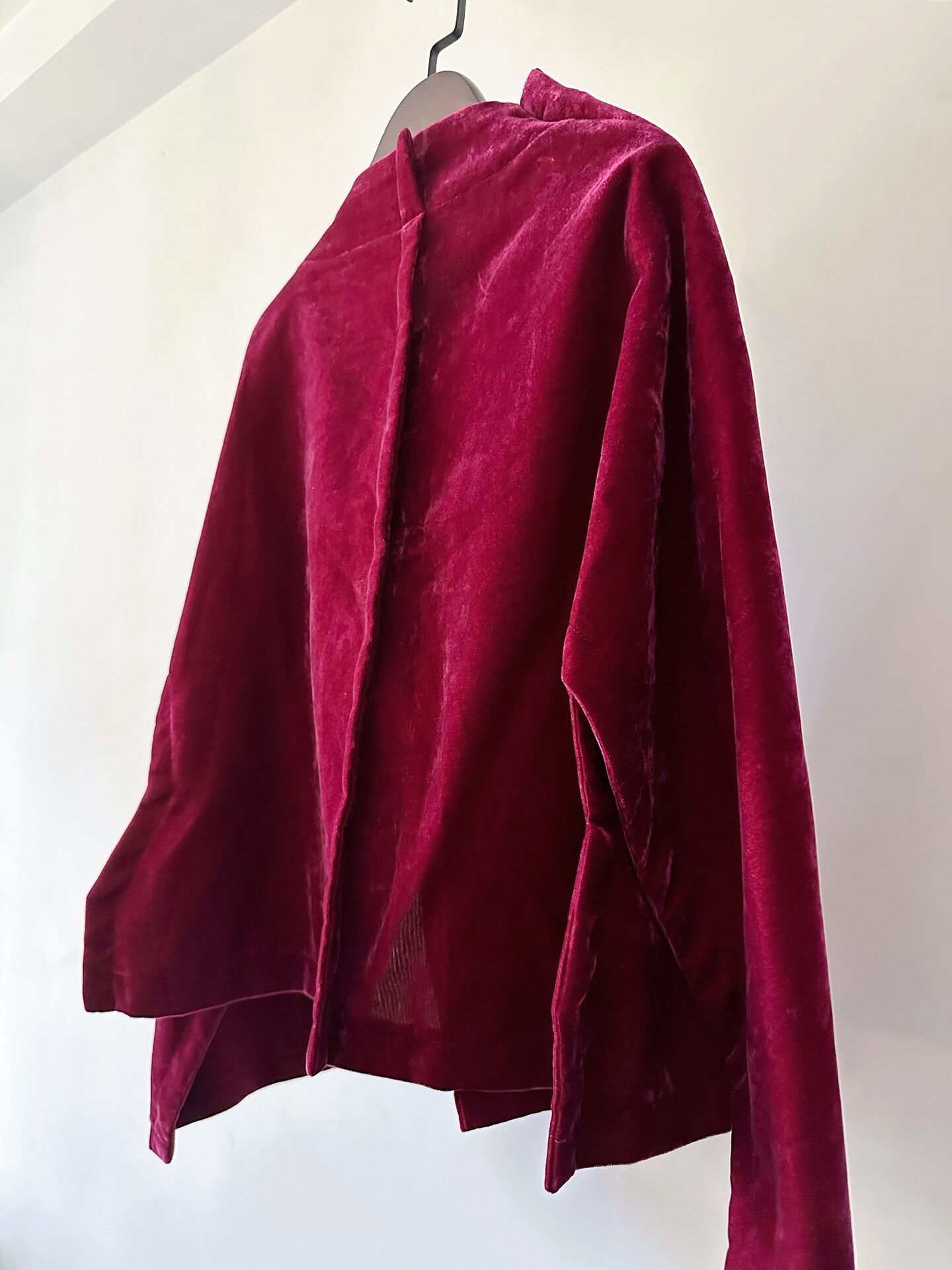 Comme des Garcons Magenta Velvet Jacket — label