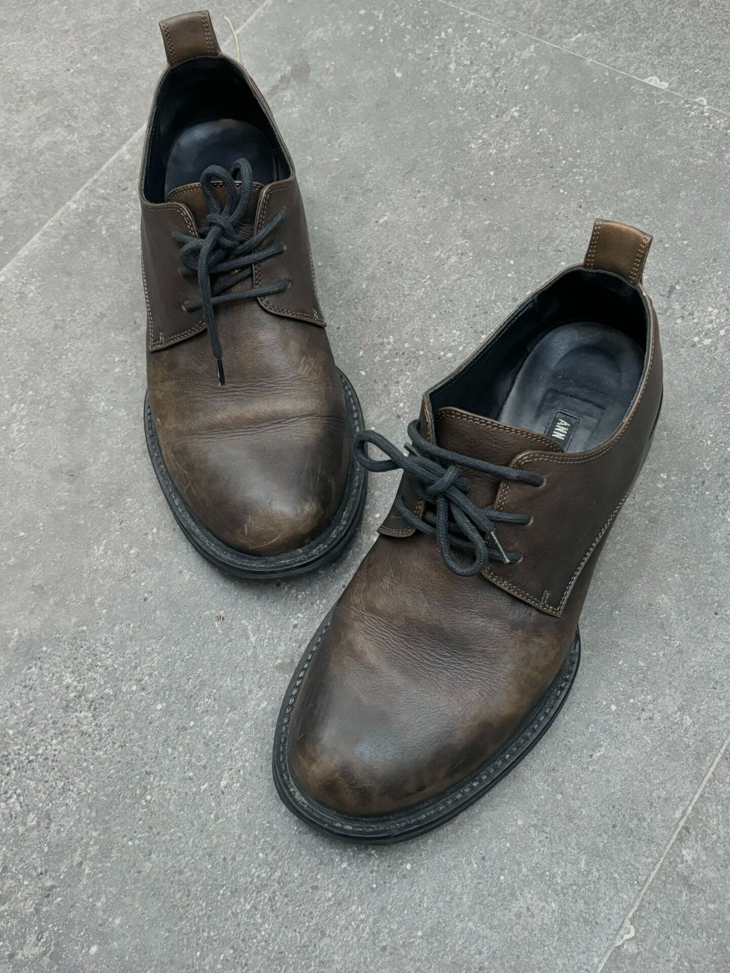 Ann Demeulemeester Distressed Leather Derby — front