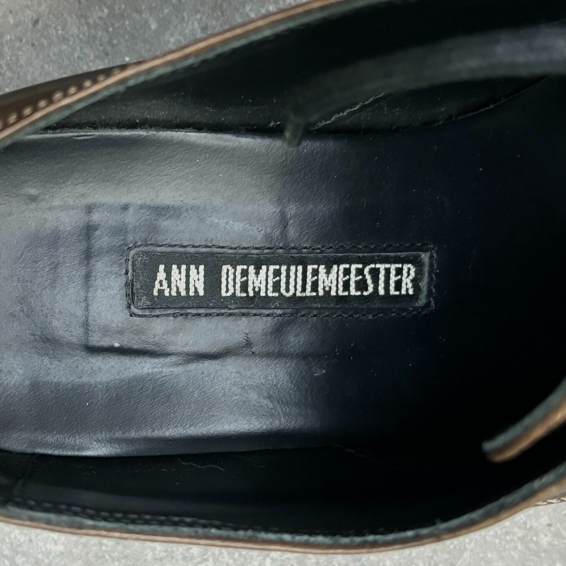 Ann Demeulemeester Distressed Leather Derby — back